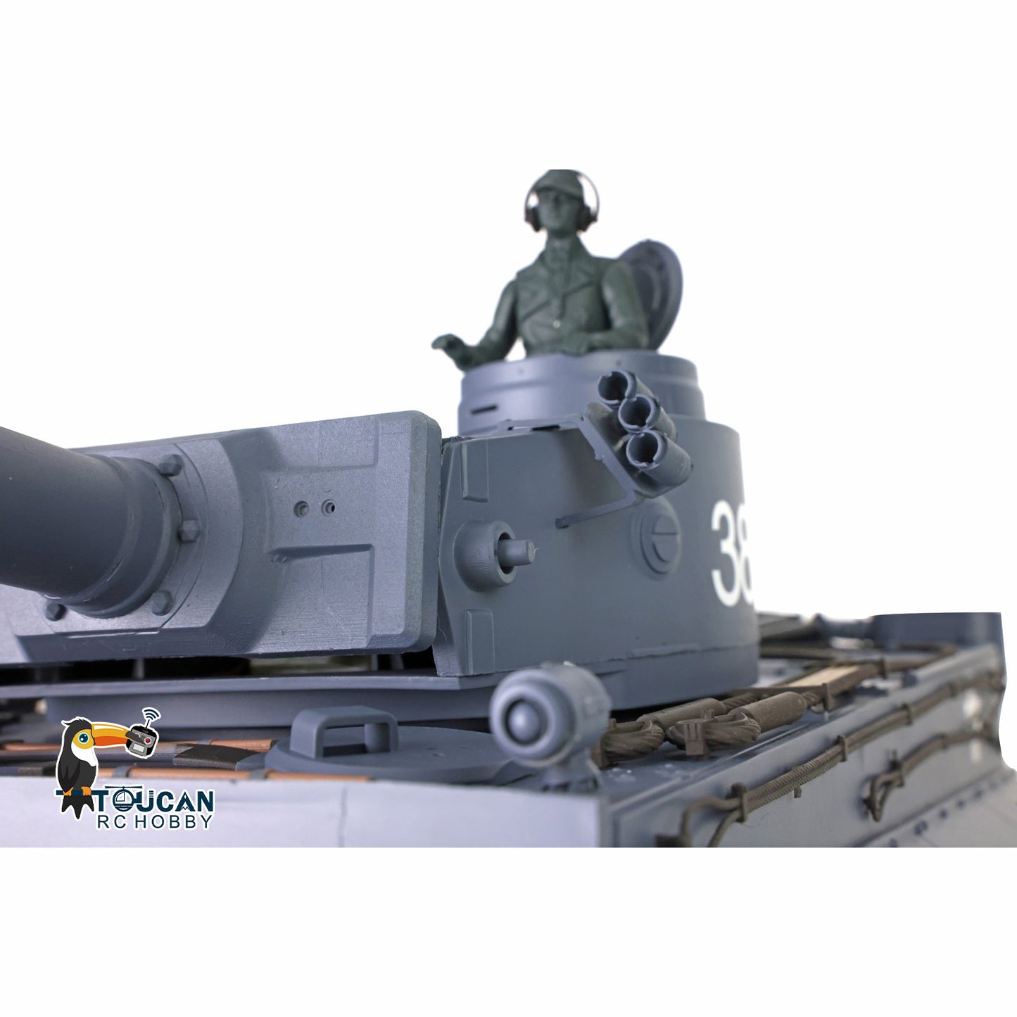 Free Shipping CN Stock Second-hand 2.4Ghz Henglong 1/16 7.0 Plastic German Tiger I RTR RC Tank 3818 W/ 360?? Turret