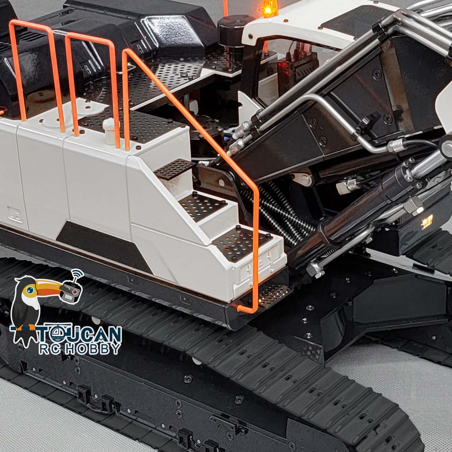 MTM 1/14 EC380 10CH Tracked RC Hydraulic Excavator 3 Arms Digger Grab T12D Remote Controller Metal Heavy Machine Model