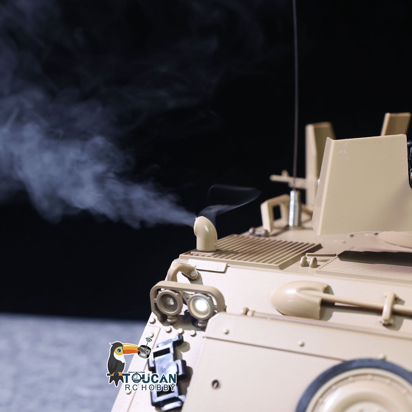 Fast Free Shipping 1/16 Tongde RC Tank M2412-B M113A1 ACAV Infrared 360 Turret Rotation Smoking Light Sound Remote Control Electric Model RTR