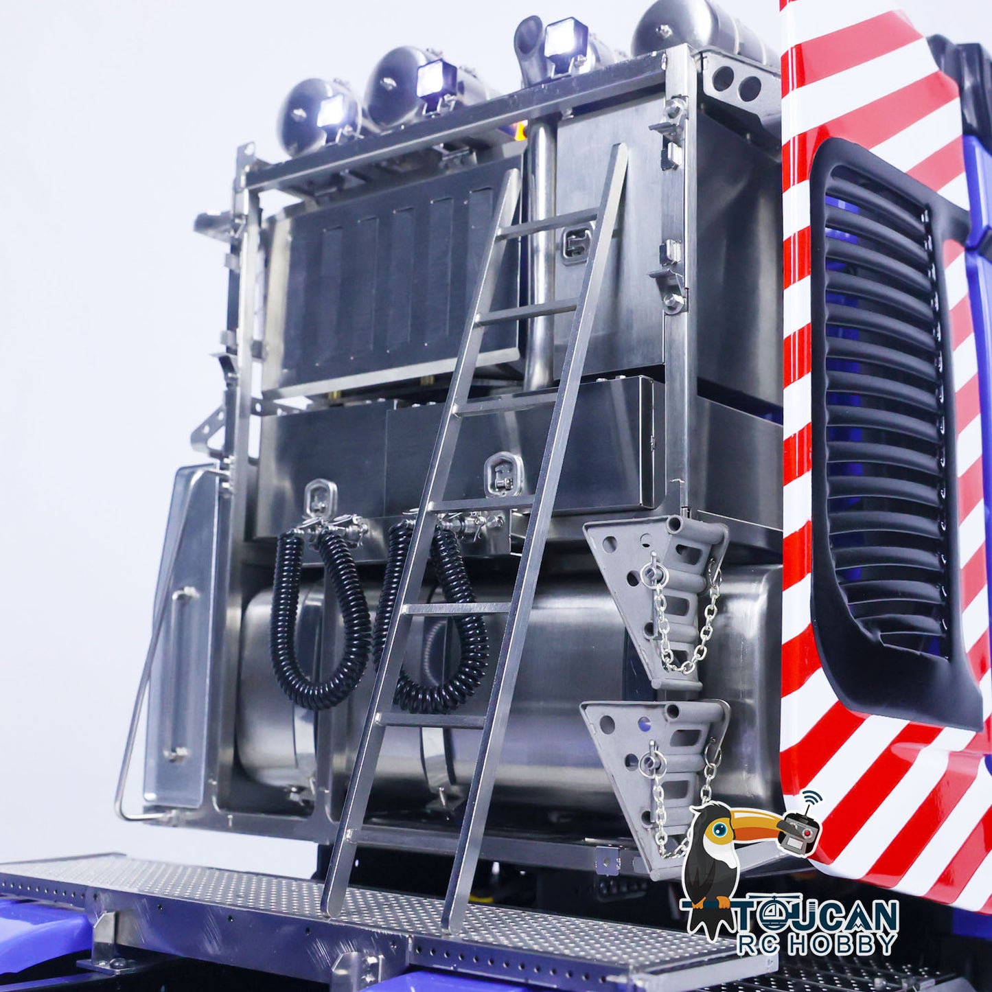 1/14 TOUCAN 8X8 RC Tractor Truck 3-speed Transmission Remote Control Car Model