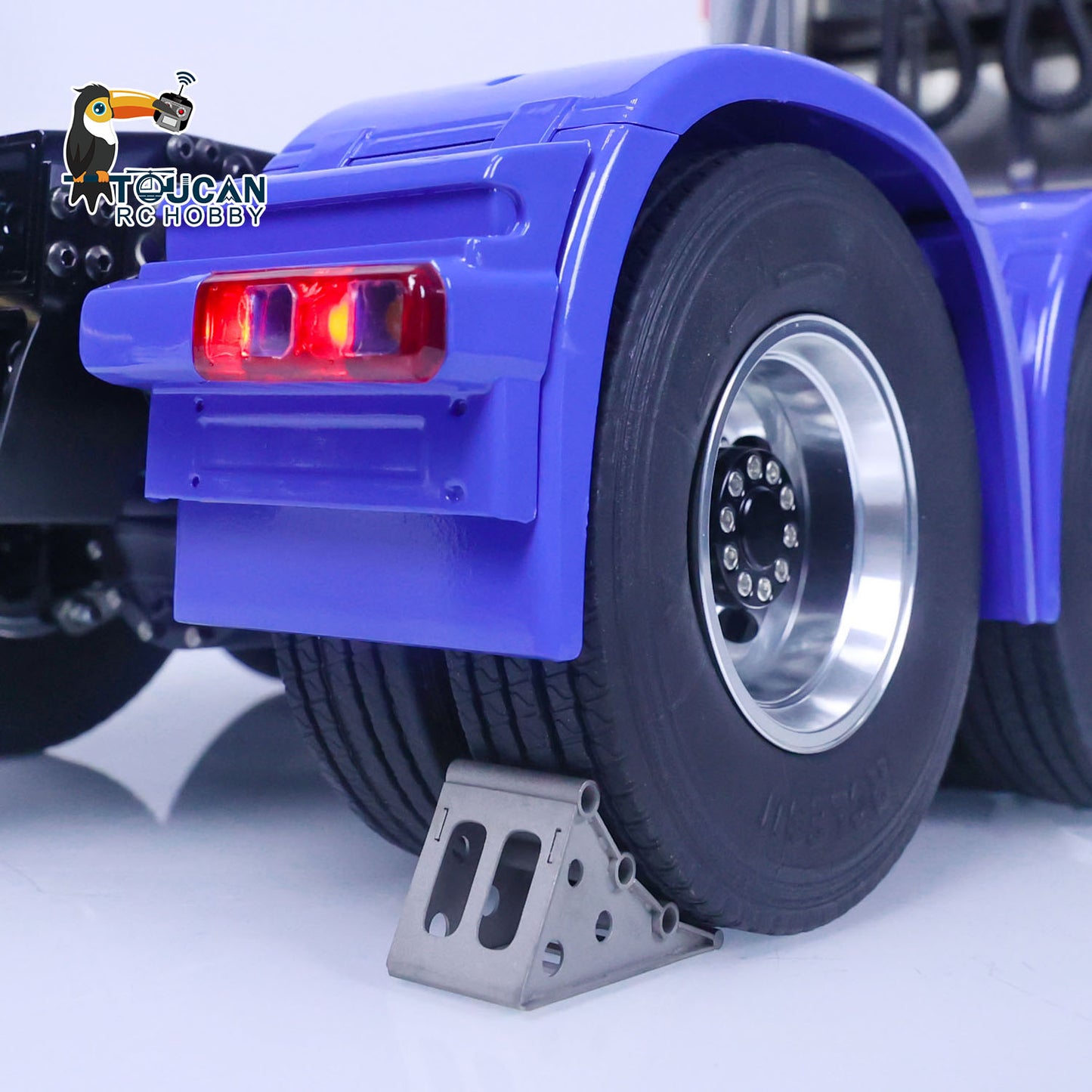 TOUCAN RC HOBBY 1/14 8X8 RC Tractor Truck 3-speed Transmission Remote Control Car Model