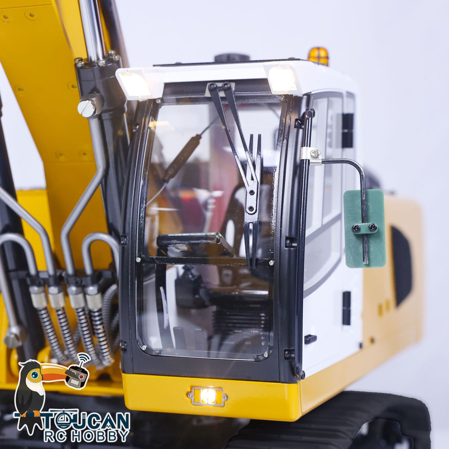 1/14 RC Hydraulic Excavator 946 Digger Clamshell Bucket Ripper Metal Booms Tracks Bucket Rotation Cabin Oil Tube Easter Sale