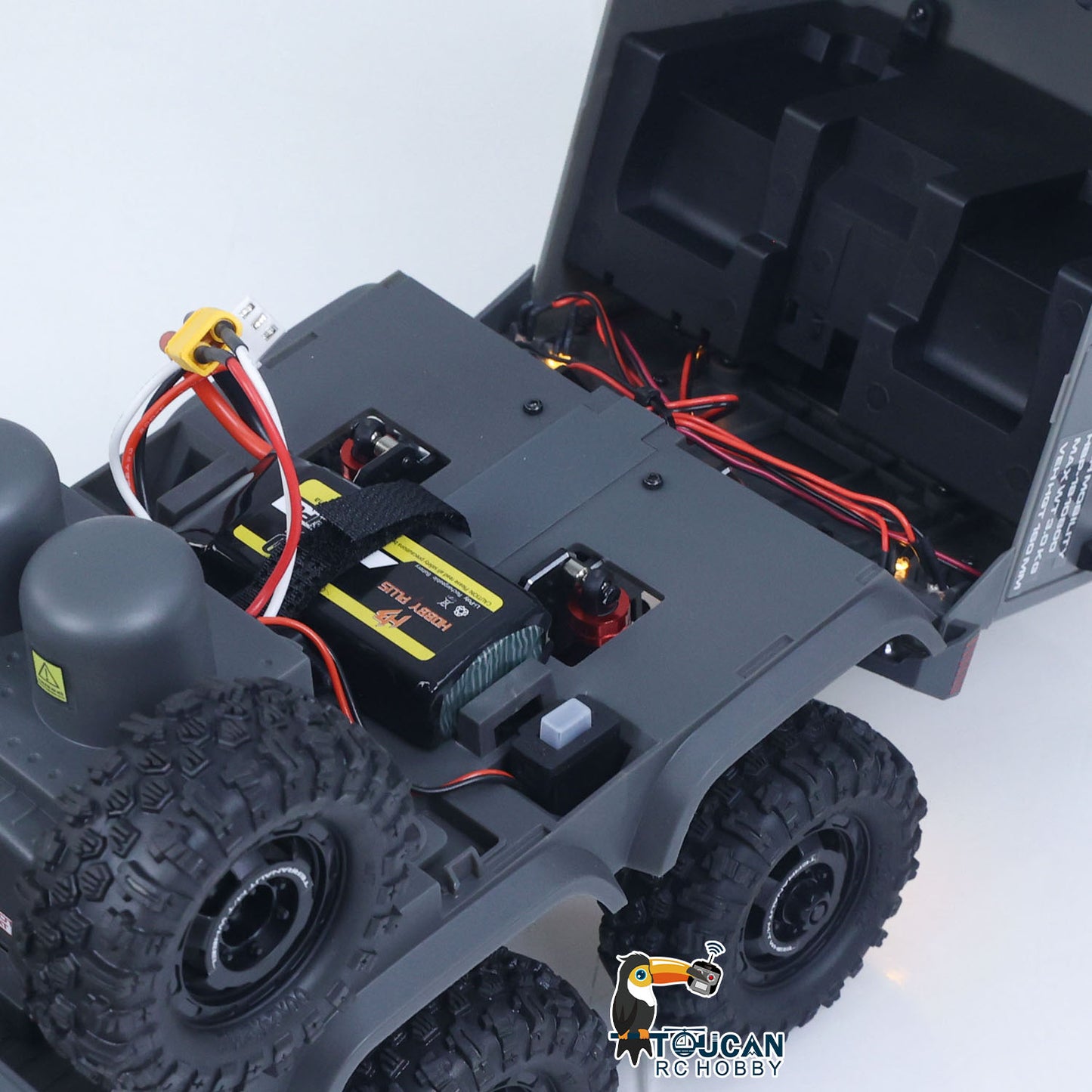 US Stock RTR 1/18 Radio Control Military Truck 8*8 RC Off Road Vehicle 280 Brushed Motor Fifth Wheel Winch Metal Hook All Wheel Steering