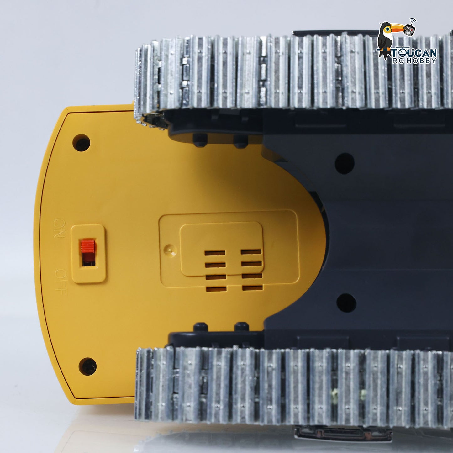 Fast Free Shipping 1/50 RC Digger PC520 Electric Lifting Radio Control Excavator Engineering Vehicle Metal Tracks Lights Sound Small Toy Collection