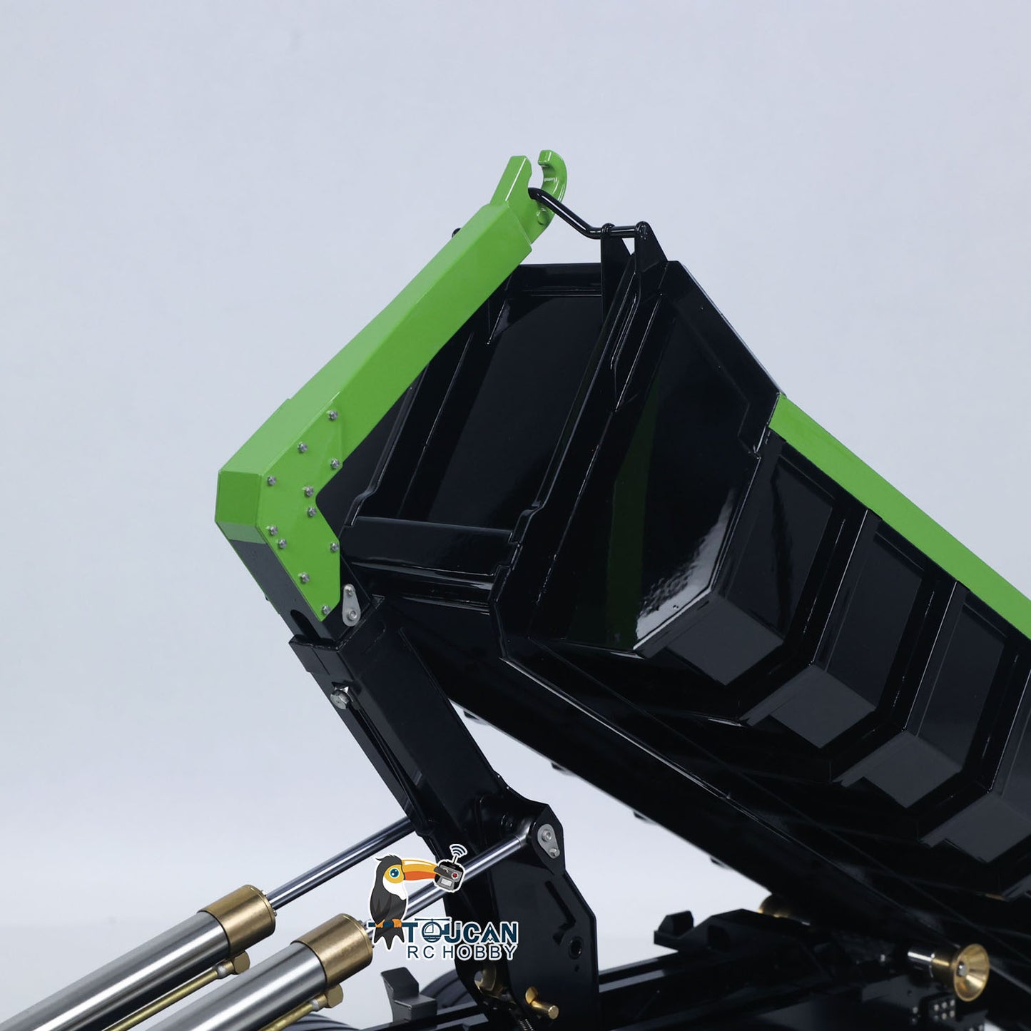 1/14 6x6 Metal Hydraulic RC Dumper Car 770S G66 Radio Control Roll Off Full Dump Truck Standard Bucket Rear Axle Lifting 3-speed Transmission Light Sound FlySky ST8