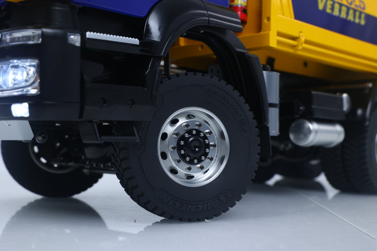 1/14 Hydraulic RC Dump Truck 6x6 Remote Control Tipper Car Model 2Speed Gearbox Differential Lock Wheelhub Reduction Axles