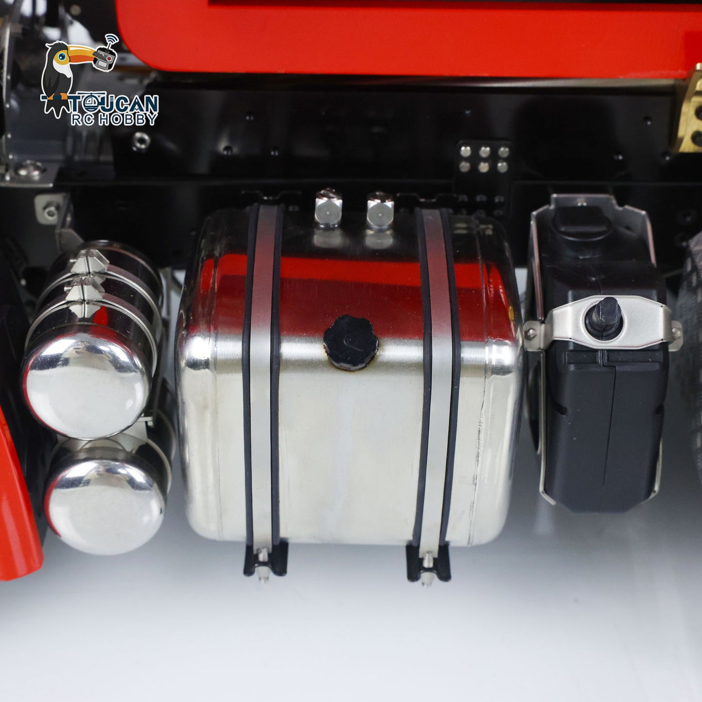 Metal 1/14 RC Hydraulic Dump Truck 8*8 3Speed Radio Controlled Roll Off Tipper 3363 Rear Axle Steering Light & Sound System