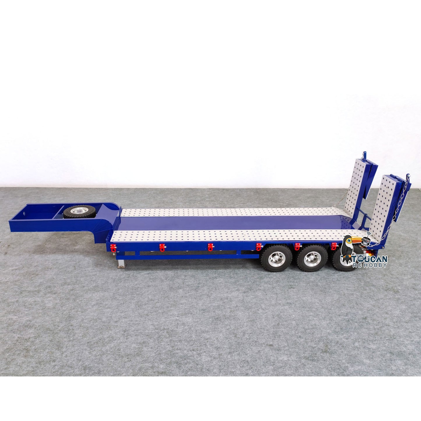 1/14 3 Axles Metal Trailer 2-section Electric Tailboard for RC Tractor Radio Controlled Truck Electric Car Painted
