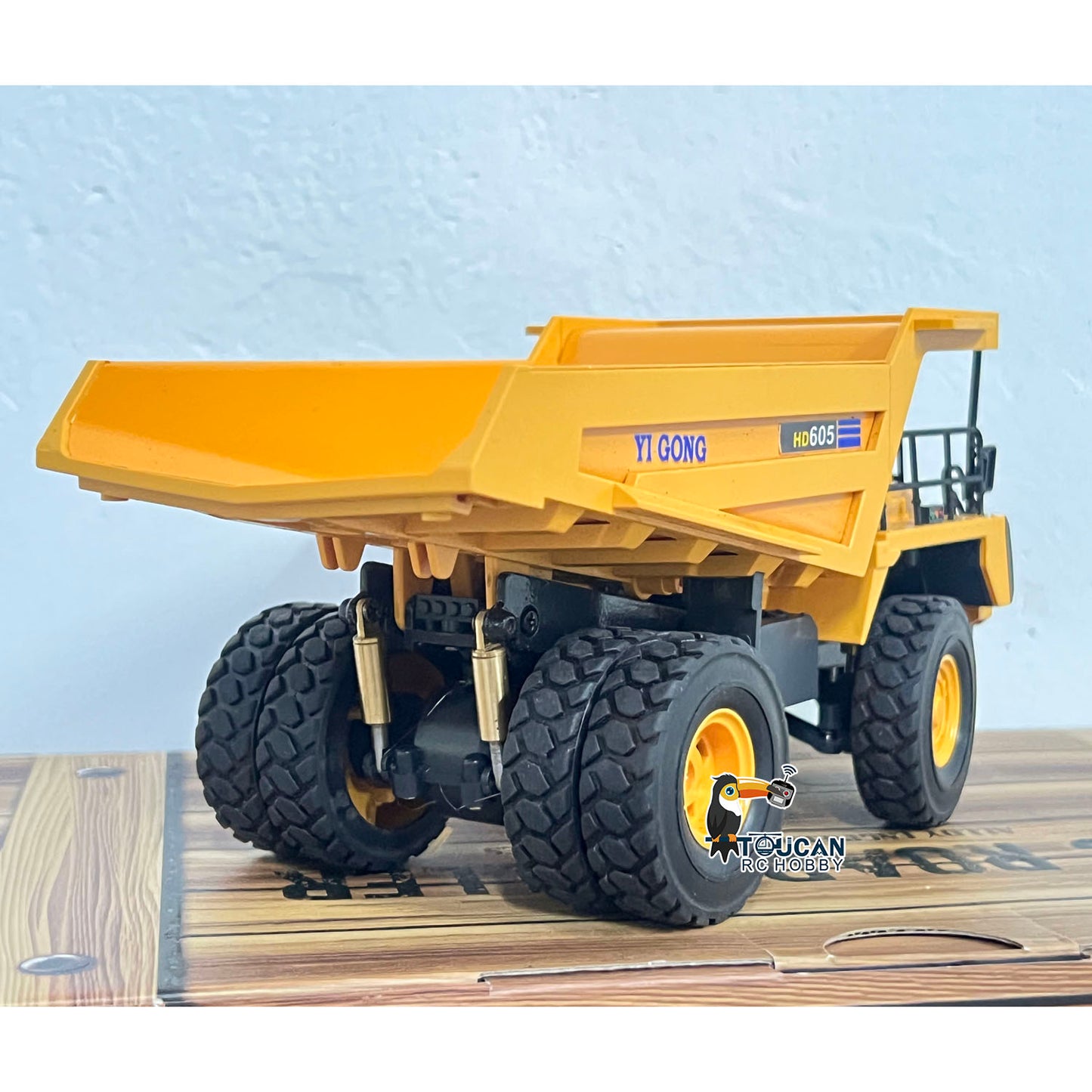 Pre-order 1/50 Electric Remote Control Dump Truck RC Construction Vehicle Tipper RTR Model Lights Sounds Effect Gift For Adult