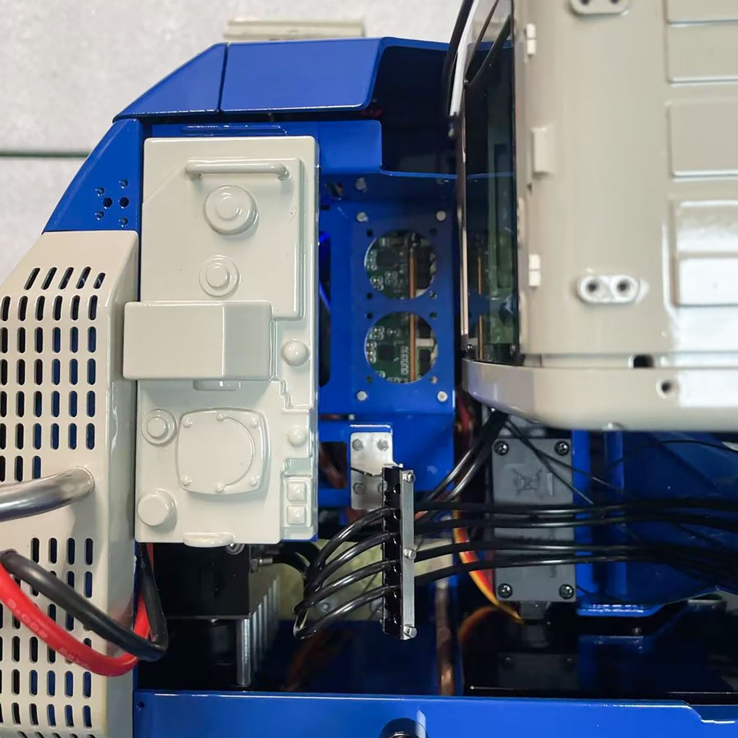 JDM-208 1/14 Metal RC Hydraulic Tracked Excavator R920 3CH 2Arms Remote Control Digger Model Flysky ST8 Radio No Sounds RTR