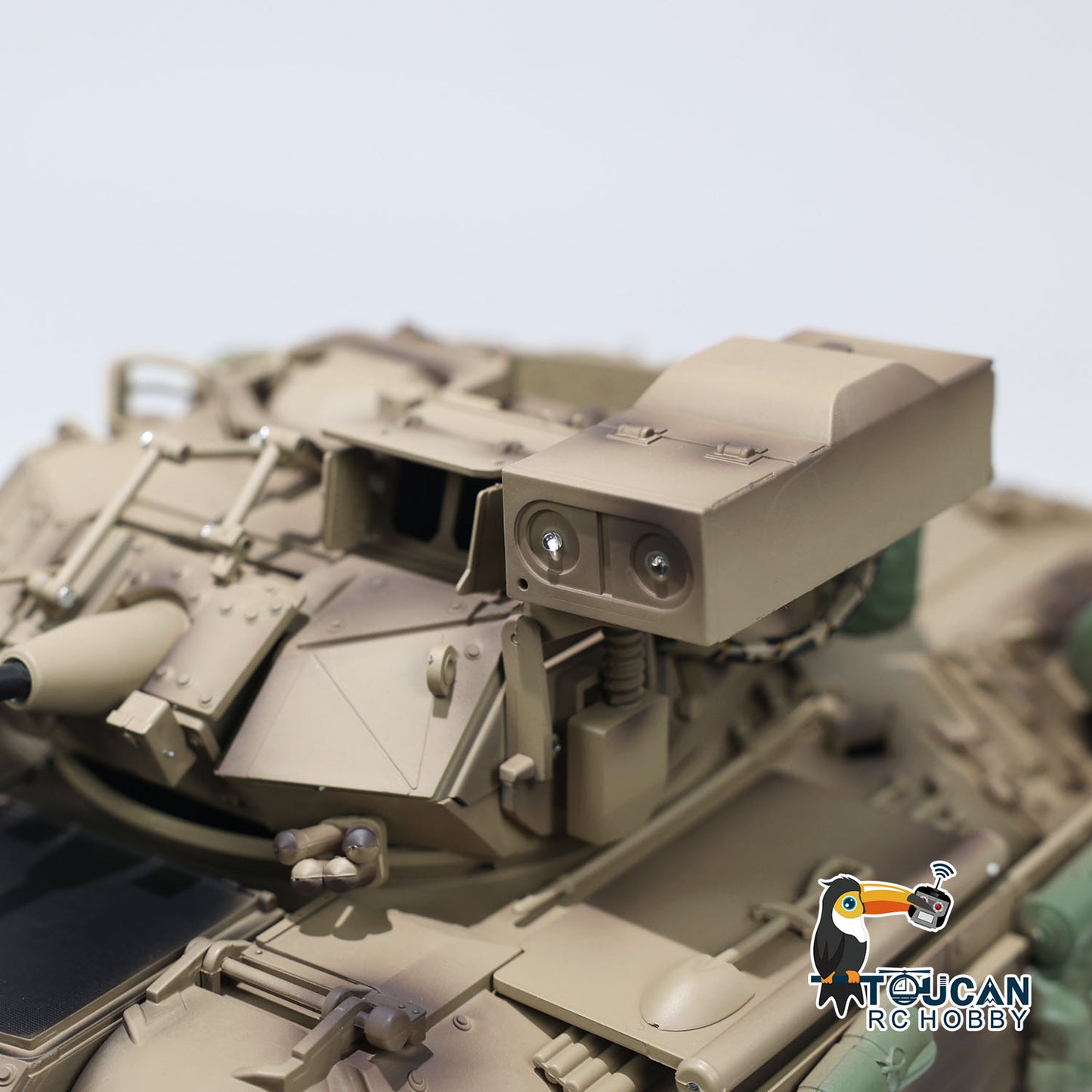 US Stock TD 1/16 Military RC Tank M2A2 Bradley Metal Tracks Gearbox Barrel Recoil System Radio Control Combat Vehicles