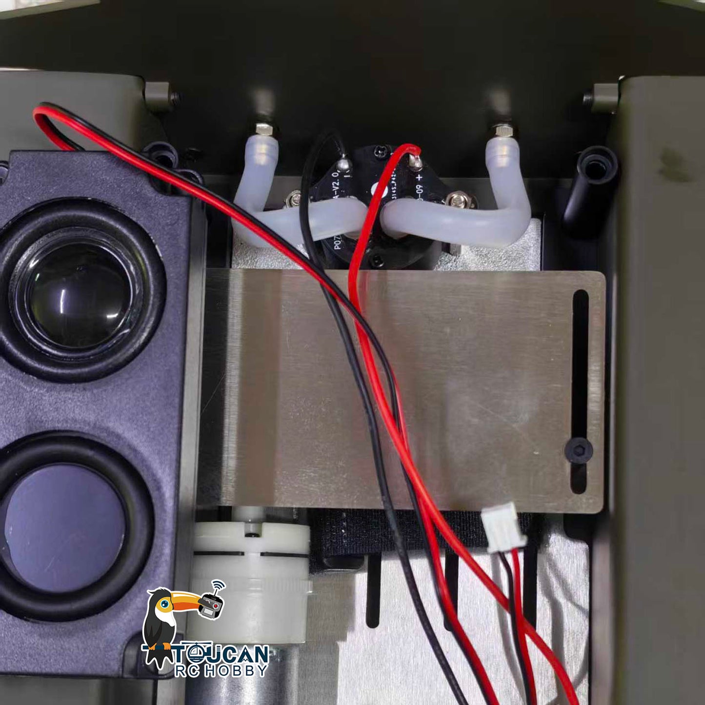 Metal Chassis Smoke Unit Gearbox Power Blue Motor Speaker Switch for Henglong 1/16 RC Battle Tank 3898 USA M4A3 Sherman Model