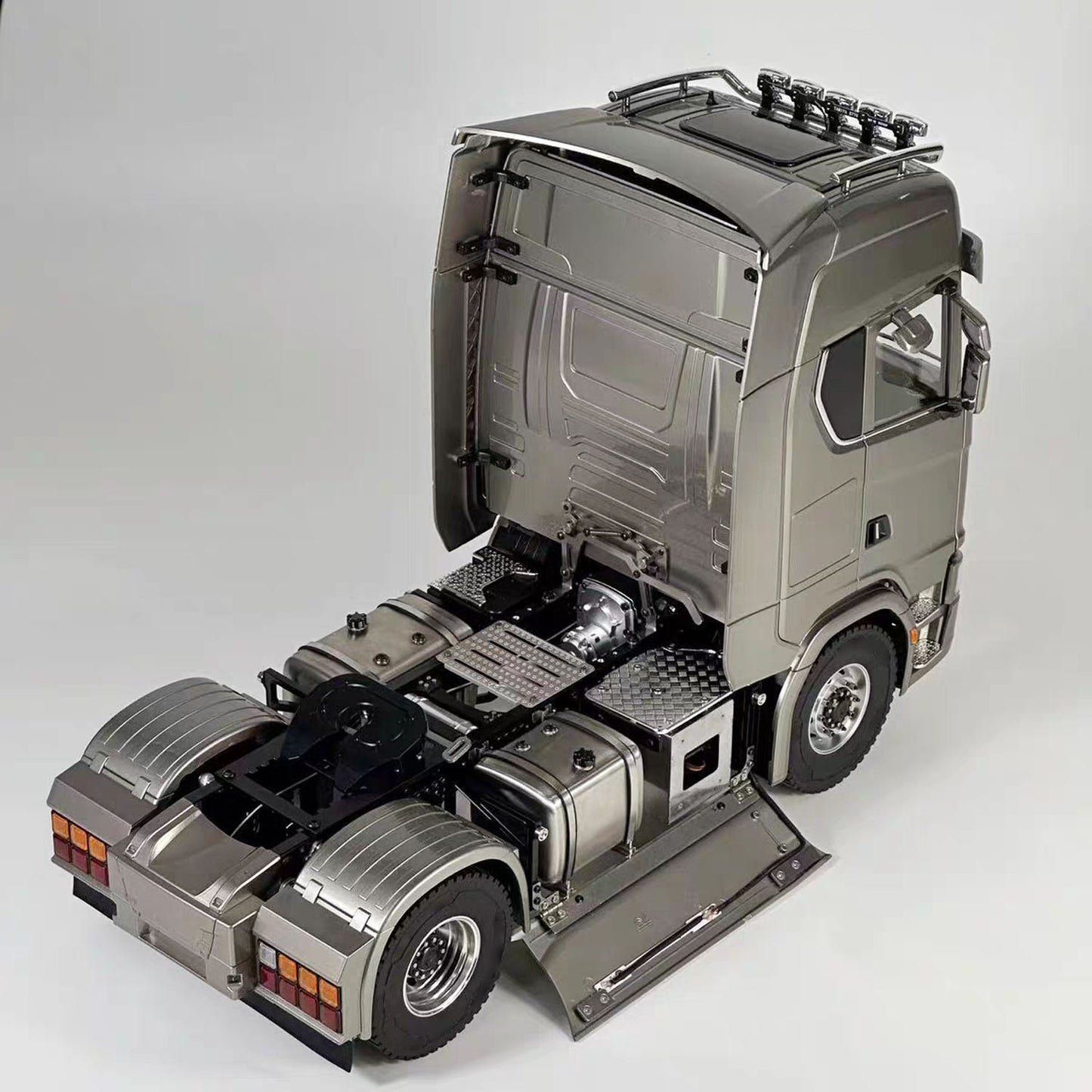 TOUCAN RC HOBBY MD 770S 1/14 4x4 Metal RC Tractor 2Speed Gearbox Differential Locks RC Lorry Car ST8 Radio Lights Sounds Battery Charger RTR Model