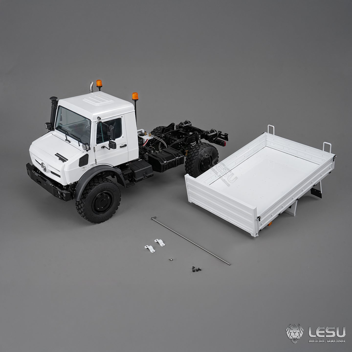 In Stock LESU U4023 4X4 1/14 RC Off Road Vehicle Metal ATV Light Truck MT44023 Model Light Sound Wheel Reduction Axle Lock Radio Battery