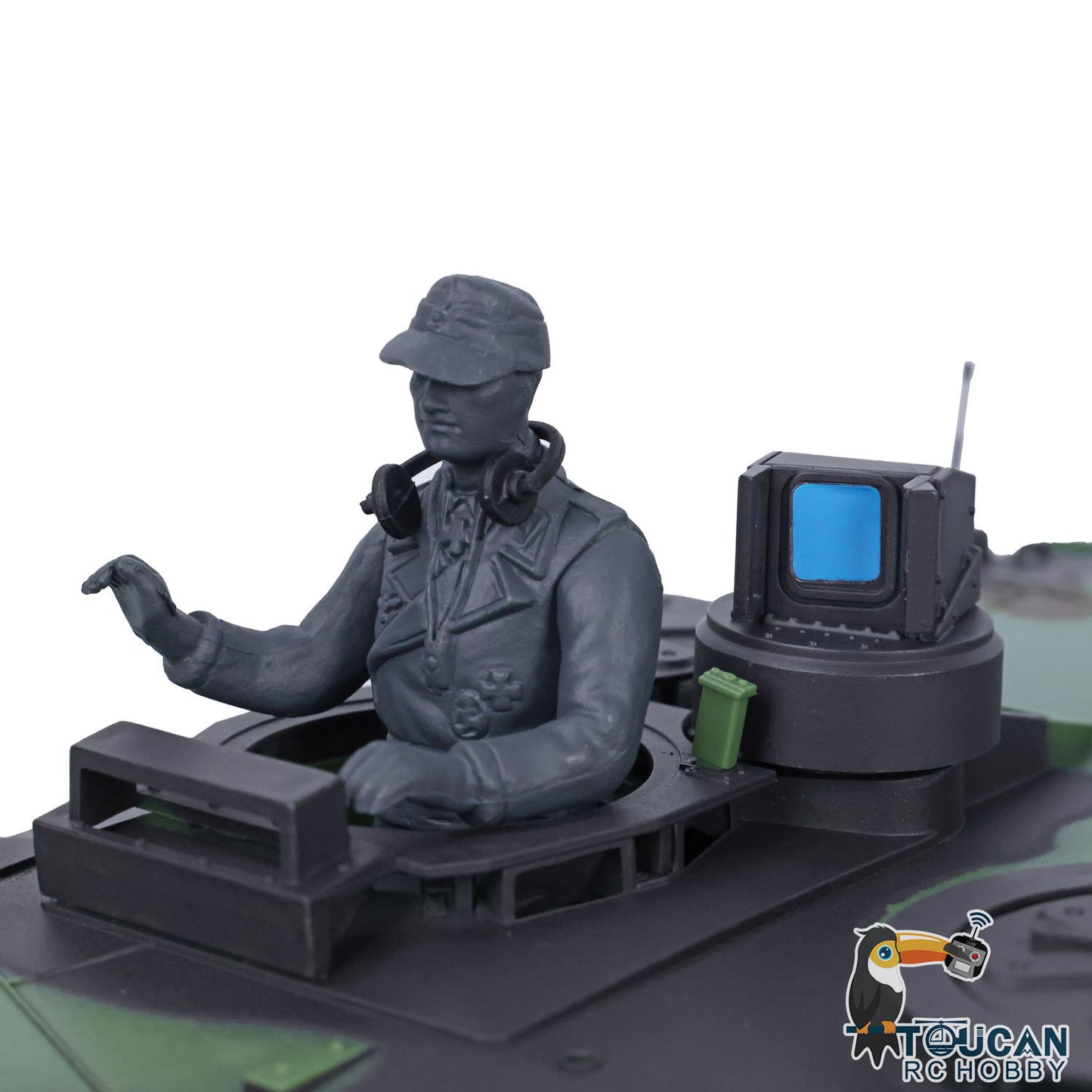 Heng Long 1/16 RC Tank Leopard2A6 7.0 3889 Commander Panoramic Sight Rotating BB Pellets Radio Controller Remote Control Openable Turrent Hatch Infrared Transmitter