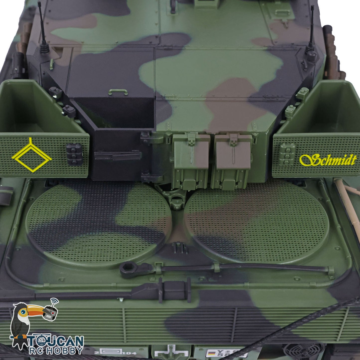 Heng Long 1/16 RC Tank Leopard2A6 7.0 3889 Commander Panoramic Sight Rotating BB Pellets Radio Controller Remote Control Openable Turrent Hatch Infrared Transmitter