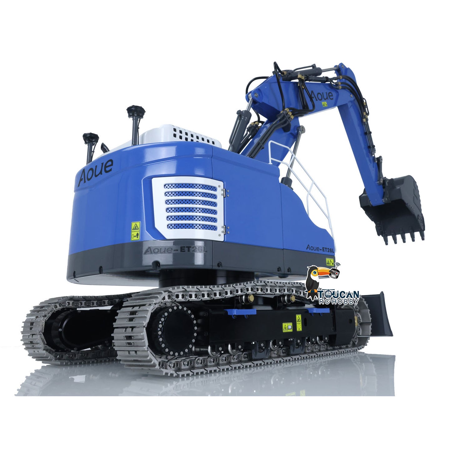 LESU AOUE ET26L 1/14 Metal RC Hydraulic Excavator B0012 RTR Short Tail 3-Arm Tracked Digger Construction Model Light FlySky PL18EV Controller for Hobby Collectors