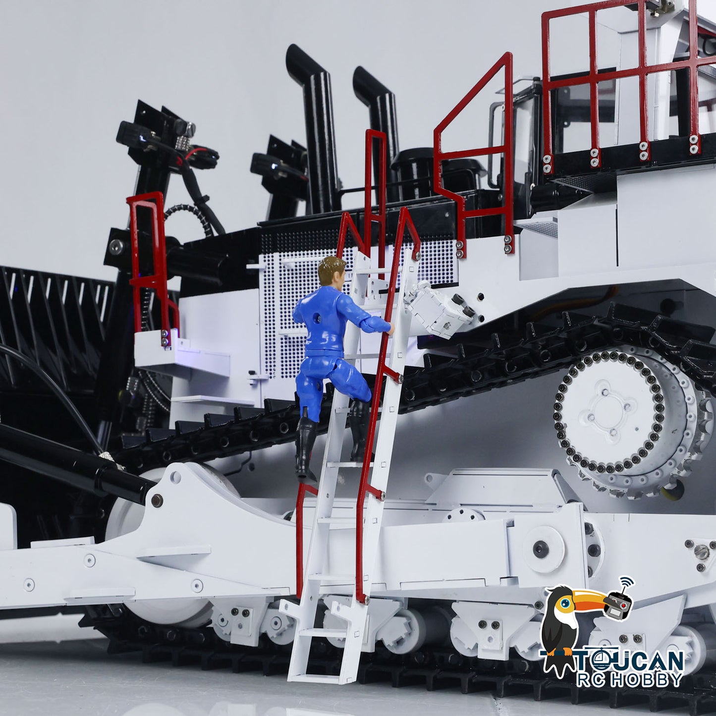 TOUCAN 1/14 Metal RC Bulldozer D11T RTR Remote Controlled Hydraulic Dozers Construction Vehicle Model Paladin PL18EV Smoking Sound  Light Servo Motor ESC