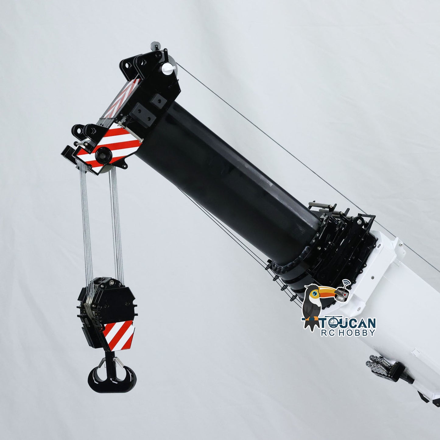 Eyewhale D1350 LTM1350 1/14 Metal RC Hydraulic Mobile Crane Truck
