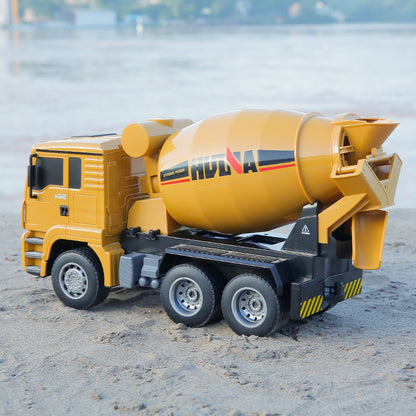 In Stock HUINA Toy Gift 1/18 Scale 333 2.4Ghz 6CH RC Concrete Car Mixer Truck Tractor Radio Controlled LED Light 4WD Battery Charger