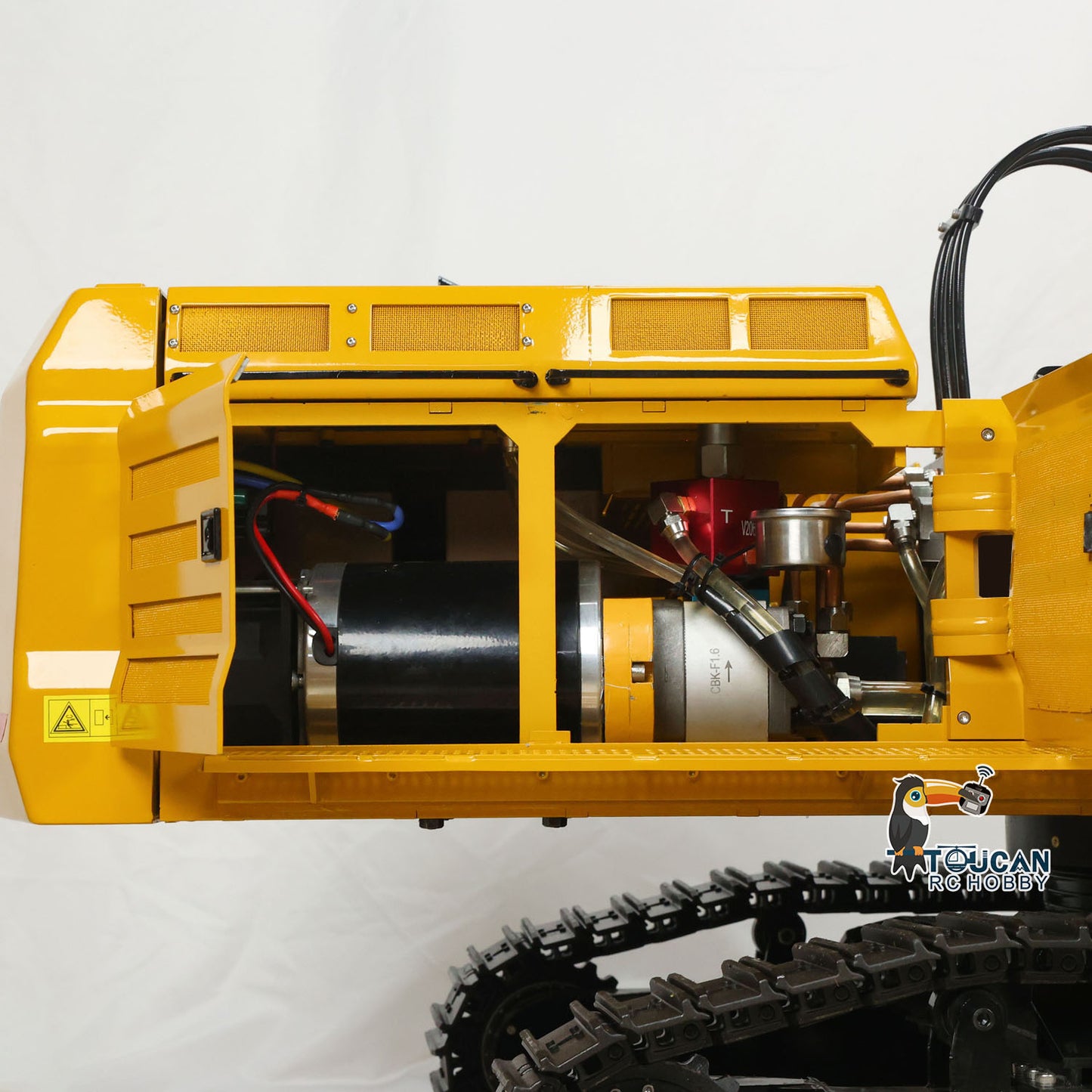 1/8 395 Metal RC Hydraulic Excavator Heavy Duty Digger RTR Radio Controlled Construction Vehicle FlySky ST8 Radio Brushless Motor 3CH Valve Light Battery Charger