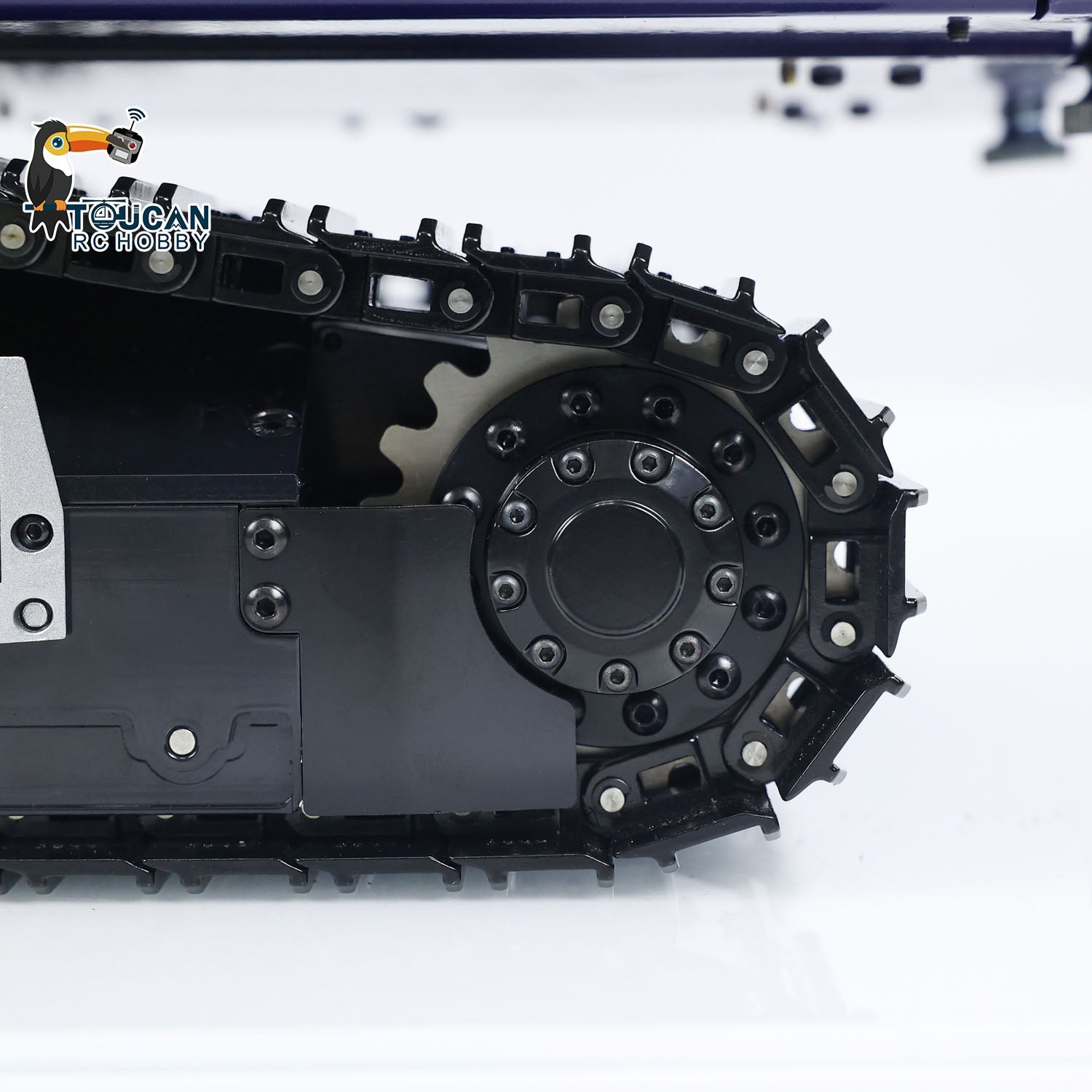 MTM 946-3 Metal 1/14 Excavator Hydraulic Crawler with 6-Way Valve and 4MPa Pump including T12D Radio and Clamshell Bucket with Ripper and 2 Extra Buckets without Battery