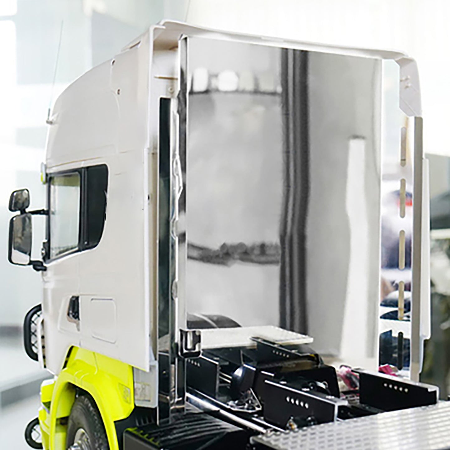 LESU Cabin Metal Protection Board for 1/14 TAMIIYA/LESU RC Tractor Truck Gearbox Model Car Replacement Upgraded Parts