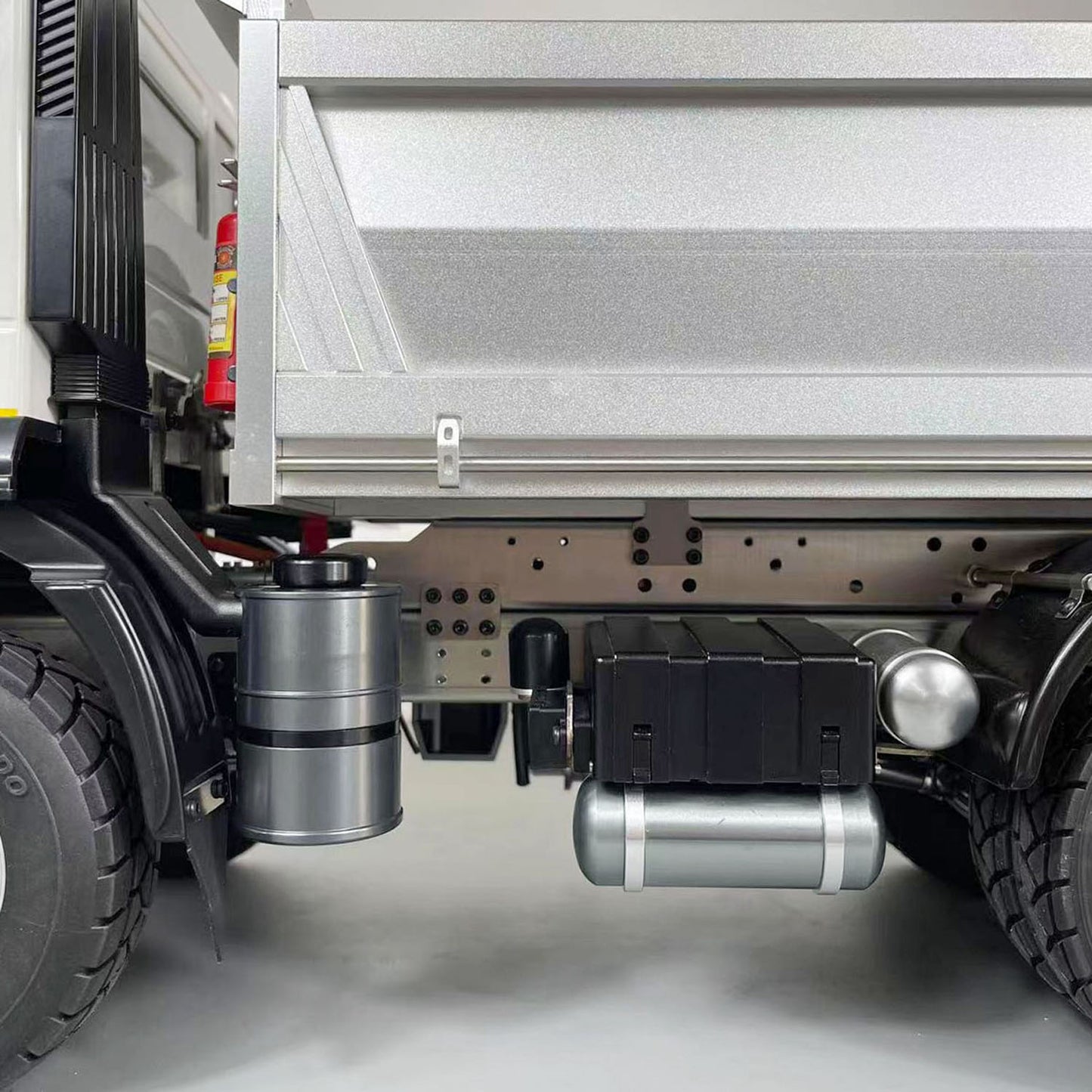 1/14 6x4 Hydraulic RC Dumper Trucks CNC Axles Metal Remote Controlled Tipper Car Toy Hobby Model for Adults Children