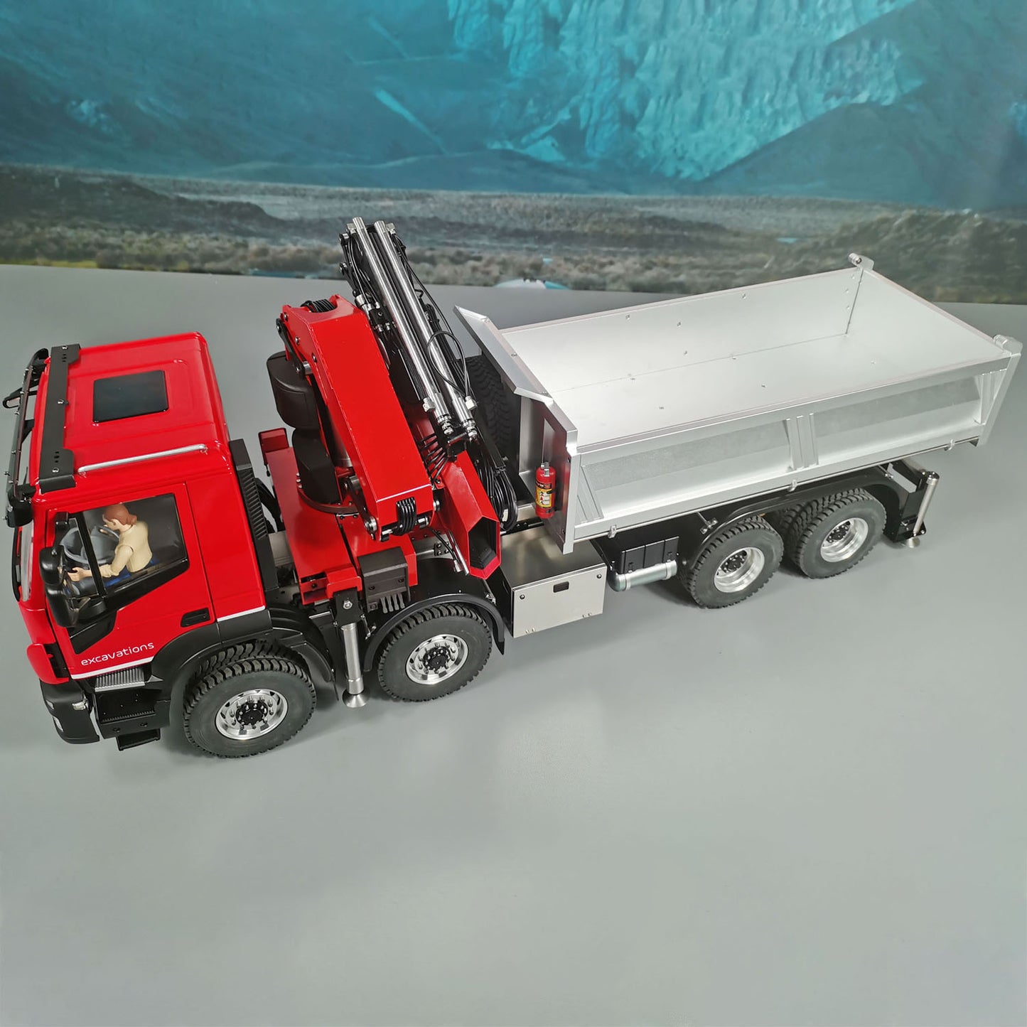 1/14 8x8 Metal RC Hydraulic Crane Dump Car PL18EV Radio Control Tipper Truck Emulated DIY Model Toy Vehicle Painted Assembled