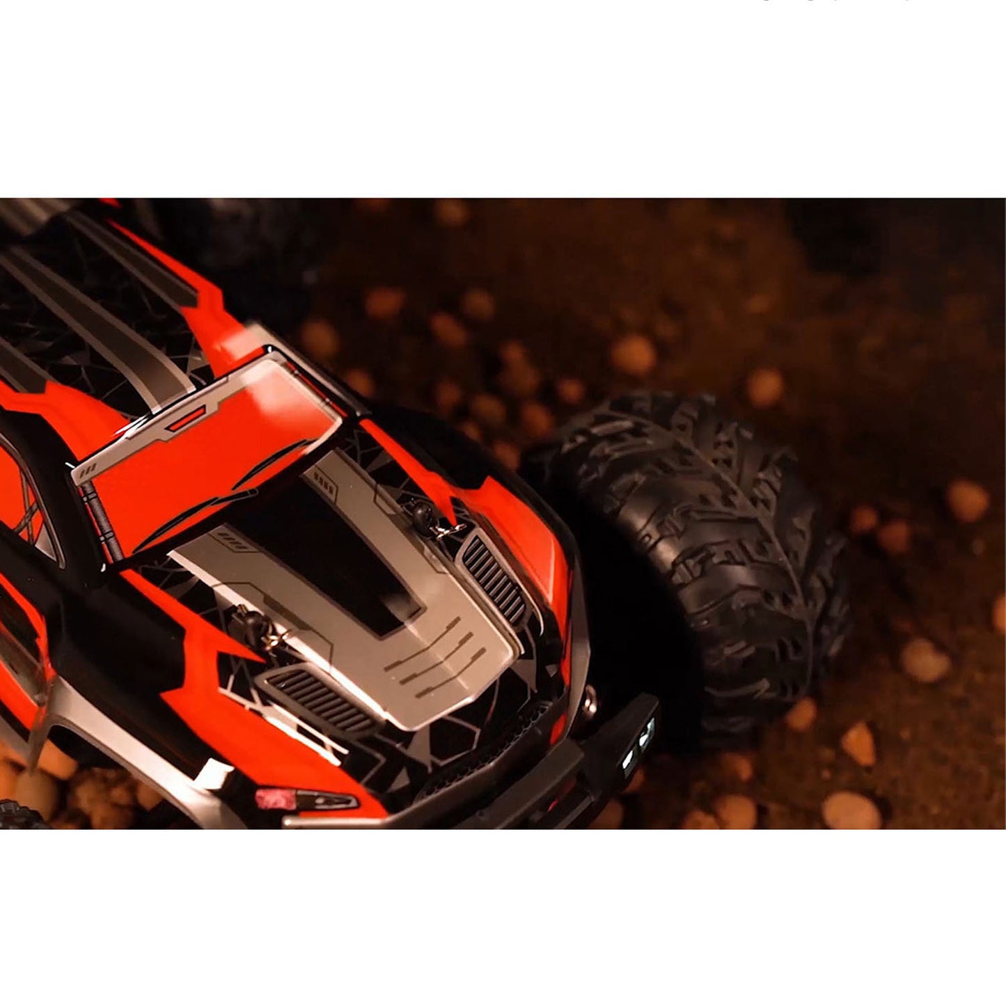 12 Inches Plastic 1/16 4X4 Remote Control Off Road Car SCY 16102 RC Monster Truck Pickup Metal Drive Shaft Charging Protection