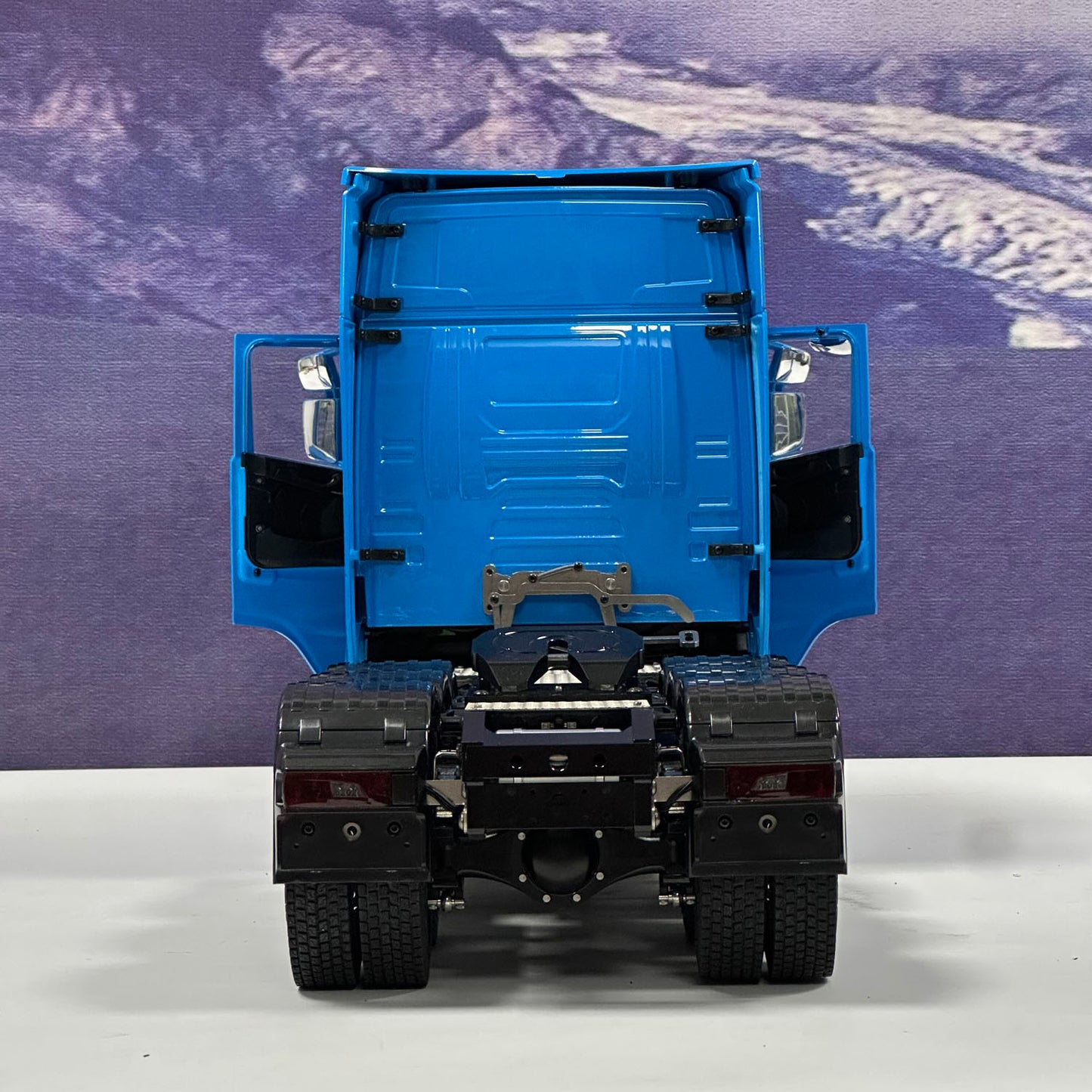 1/14 8x8 Remote Control Tractor Truck 2Speed Transmission RC Lorry Vehicle Metal Chassis Light Sound System No Differential Lock