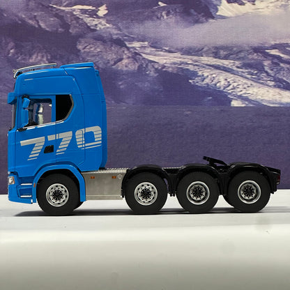 1/14 8x8 Remote Control Tractor Truck 2Speed Transmission RC Lorry Vehicle Metal Chassis Light Sound System No Differential Lock