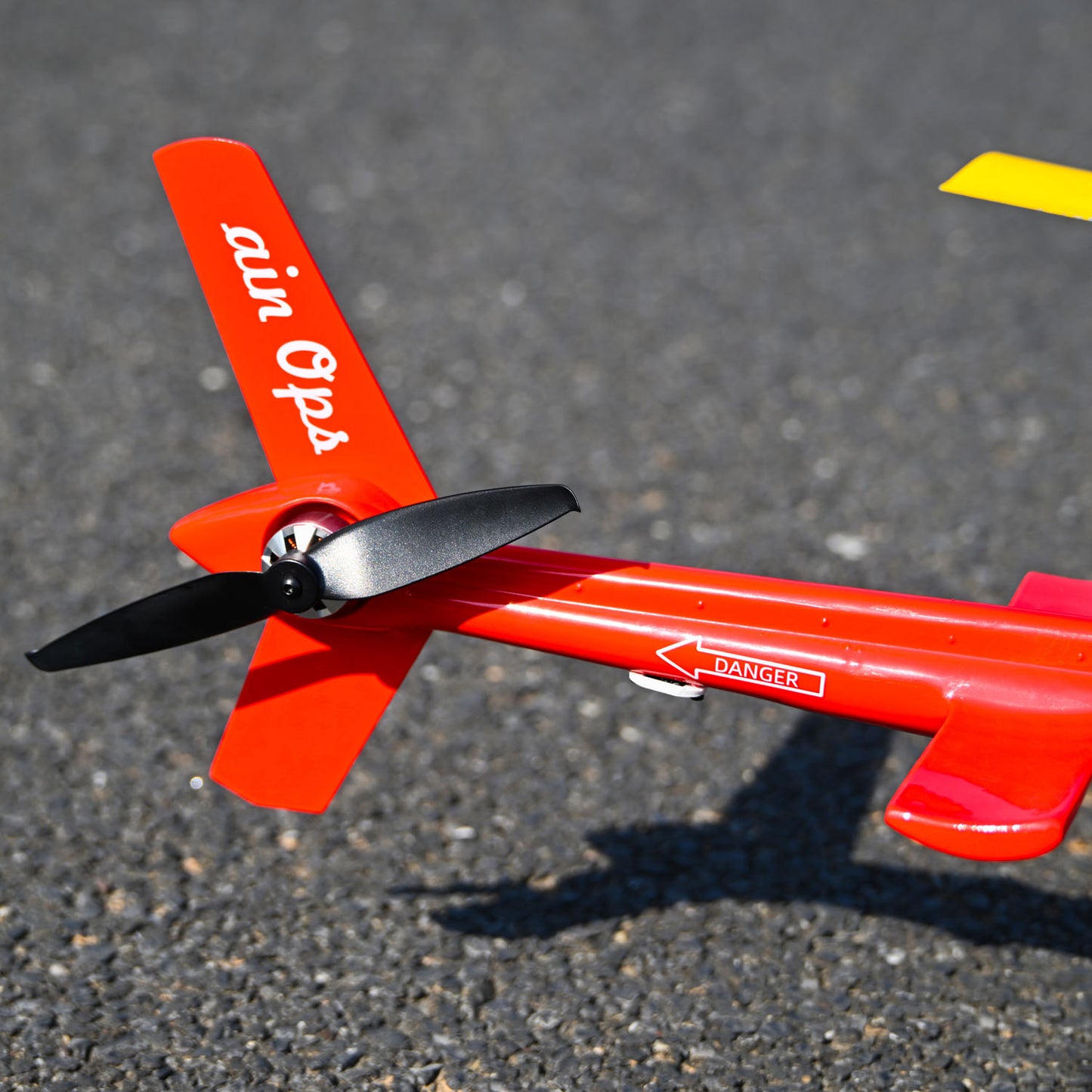 2.4G RC Scale FlyWing BELL 206 Helicopter 4 Blade Rotor Remote Control Aircraft GPS Brushless Motor Battery RTF Smart Drone Gift