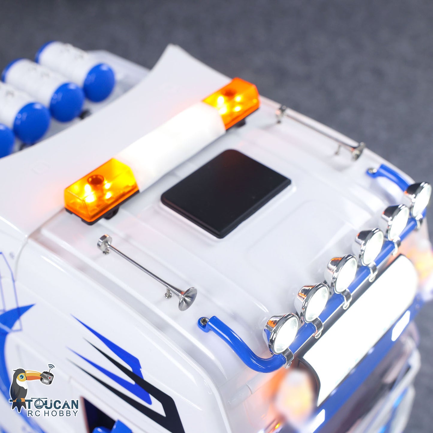 In Stock Unitru 04 10x10 Metal Chassis SC 3Speed 1/14 RC Tractor Truck RTR Remote Control Lorry Car Smoke Light Sound ST8 Radio Battery