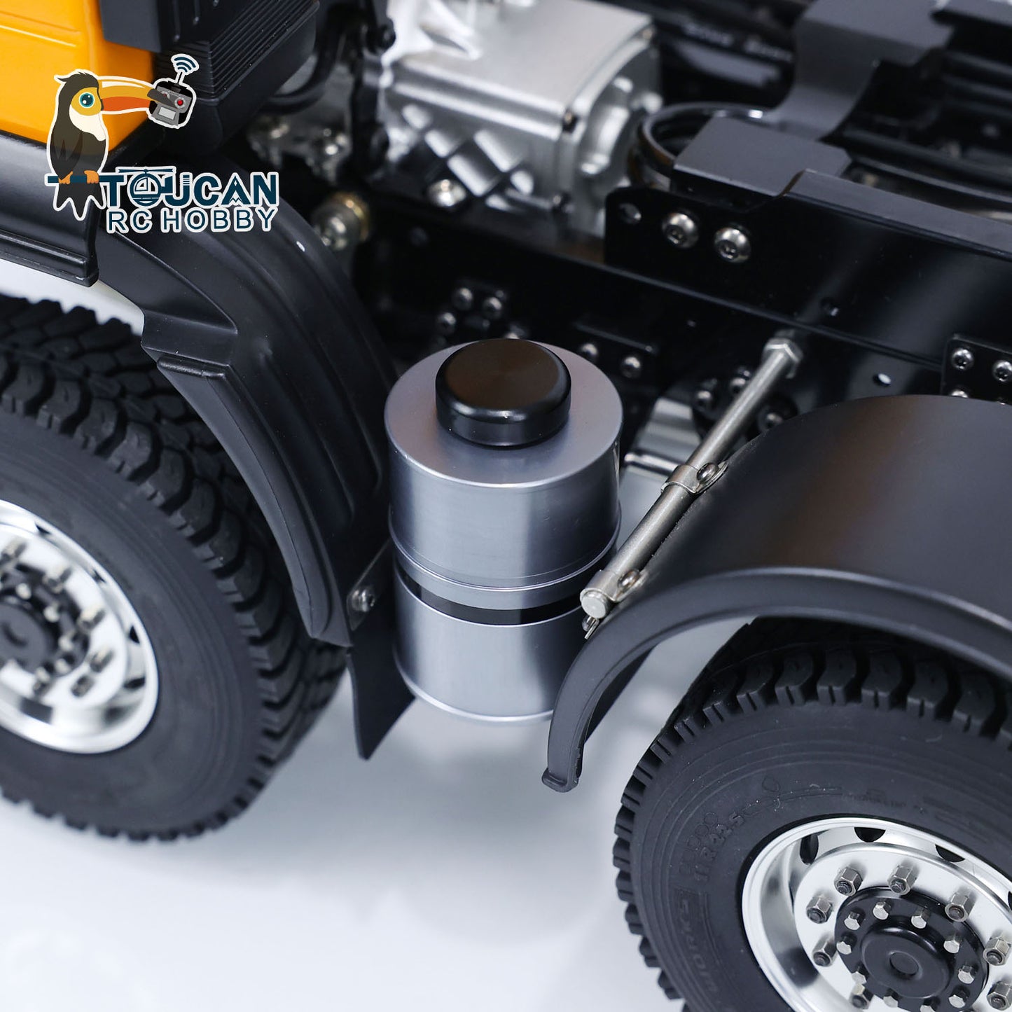 1/14 8X8 RC Hydraulic Wrecker Truck 2Speed Remote Control Road Rescue Vehicle CNC Axle Differential Locks Light System Battery