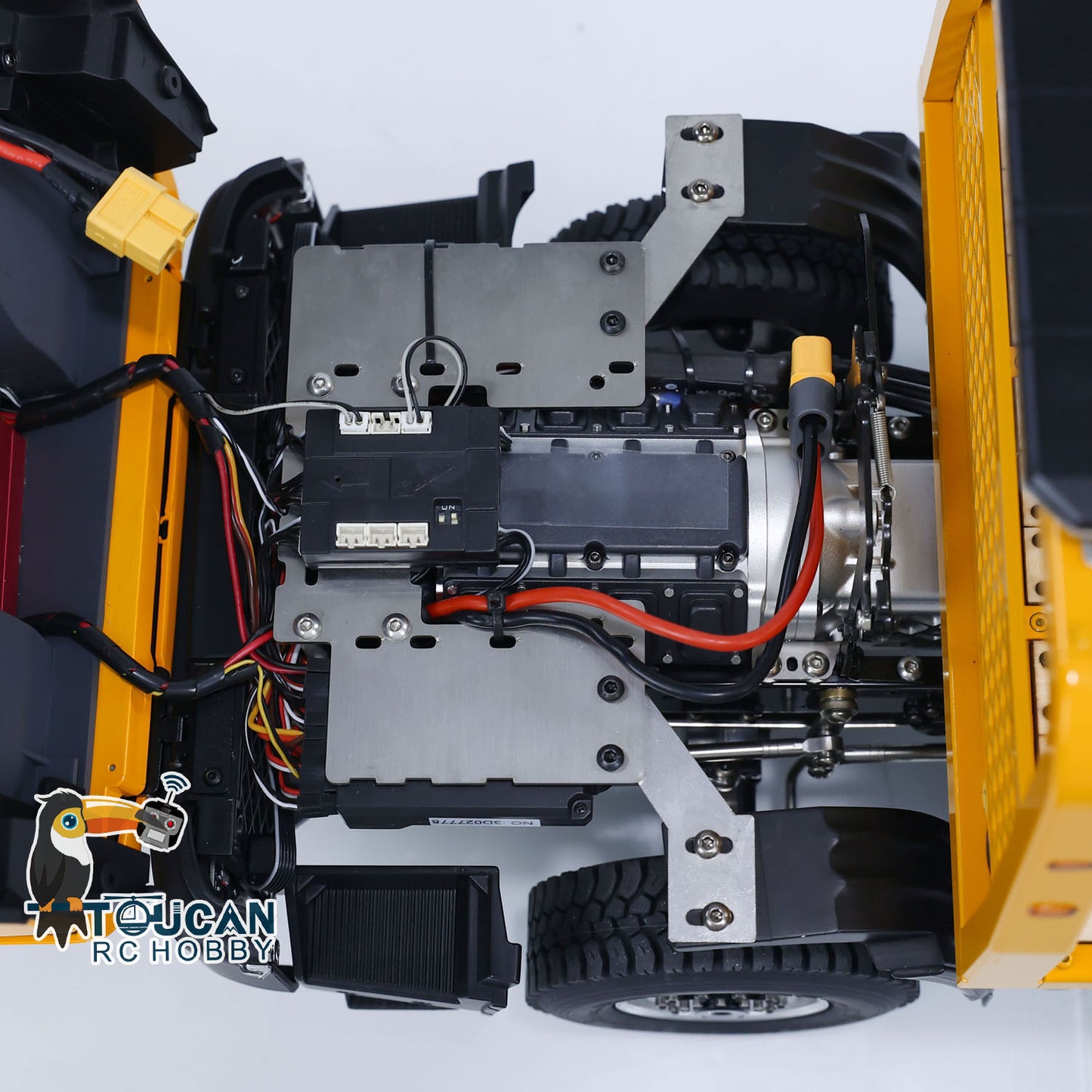 1/14 8X8 RC Hydraulic Wrecker Truck 2Speed Remote Control Road Rescue Vehicle CNC Axle Differential Locks Light System Battery