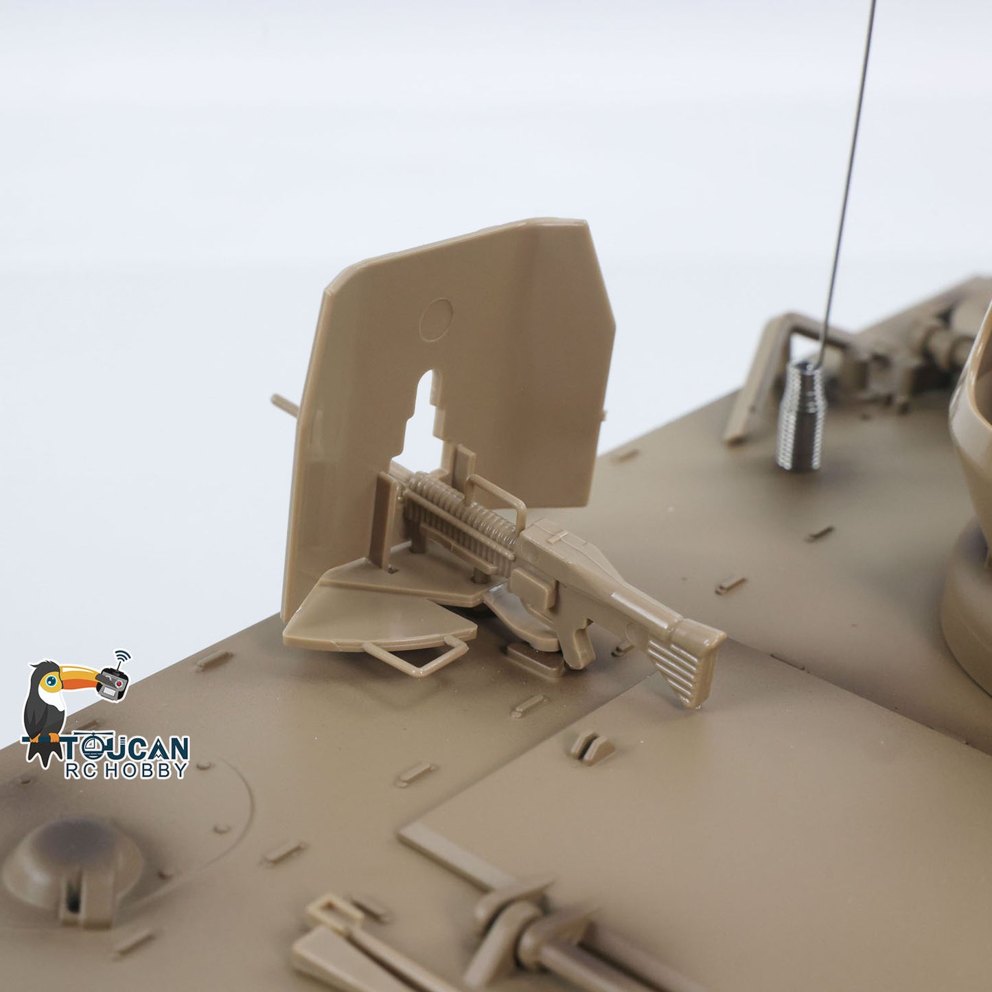 Fast Free Shipping 1/16 Tongde RC Tank M2412-B M113A1 ACAV Infrared 360 Turret Rotation Smoking Light Sound Remote Control Electric Model RTR