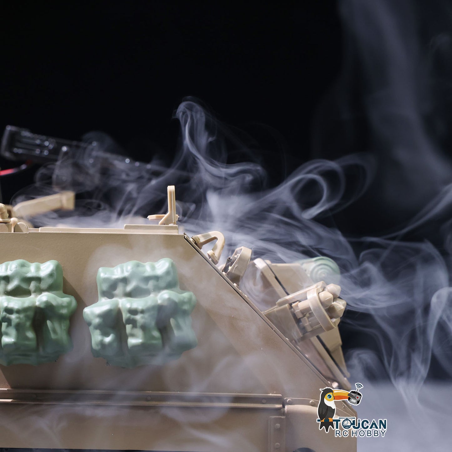 Fast Free Shipping Tongde 1/16 RC Military Tank M2412-C M113A2 APC Turret Rotation 360 Degree Infrared LED Light Sound Remote Control Electric Toy