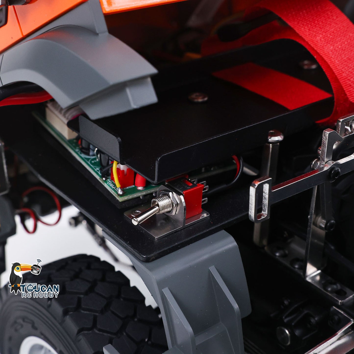 US Stock Kabolite 1/14 Electric RC Dump Truck K5703 8X8 Remote Control Tipper Model 2Speed Transmission Lights Sounds Battery Charger