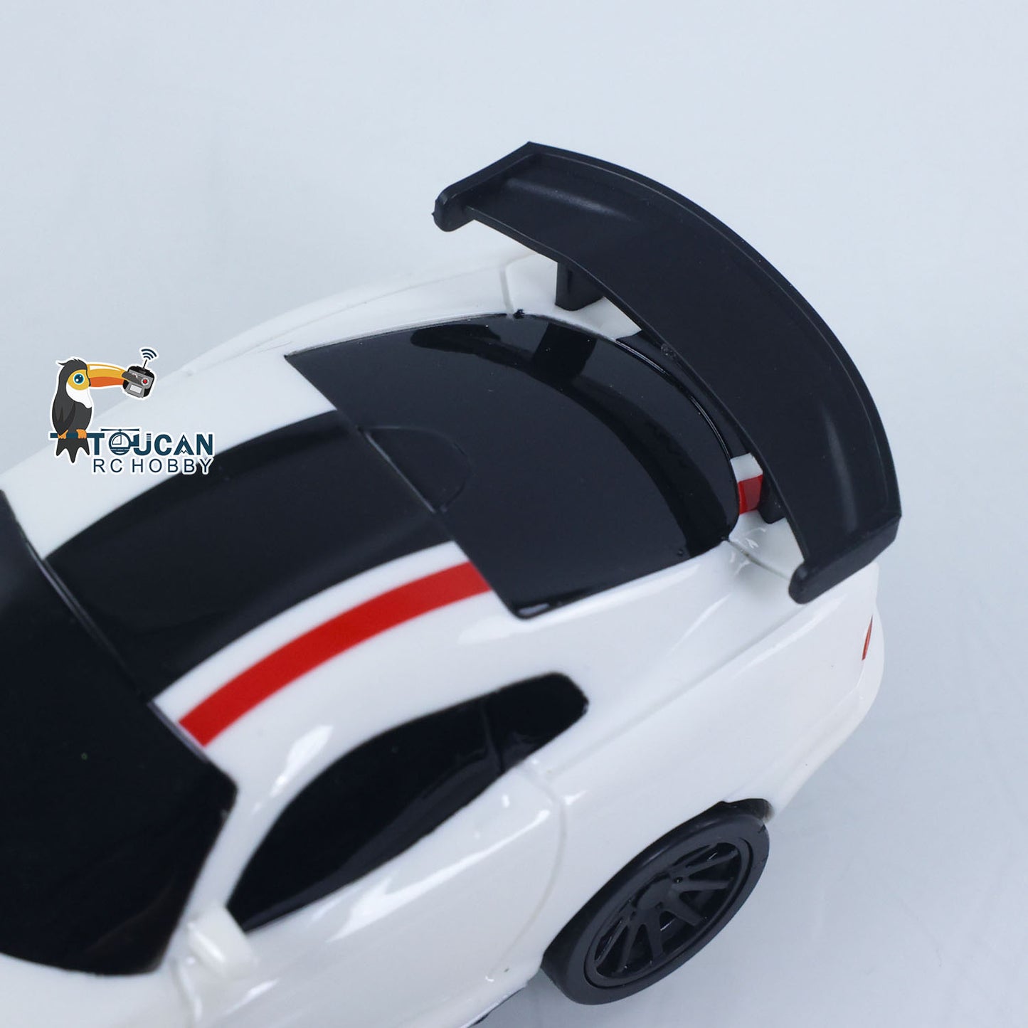 US Stock 1:43 Remote Control Drift Car LED Effects RC Racing Vehicles AWD Battery Charger Mini Model Toy for Enthusiasts and New Players