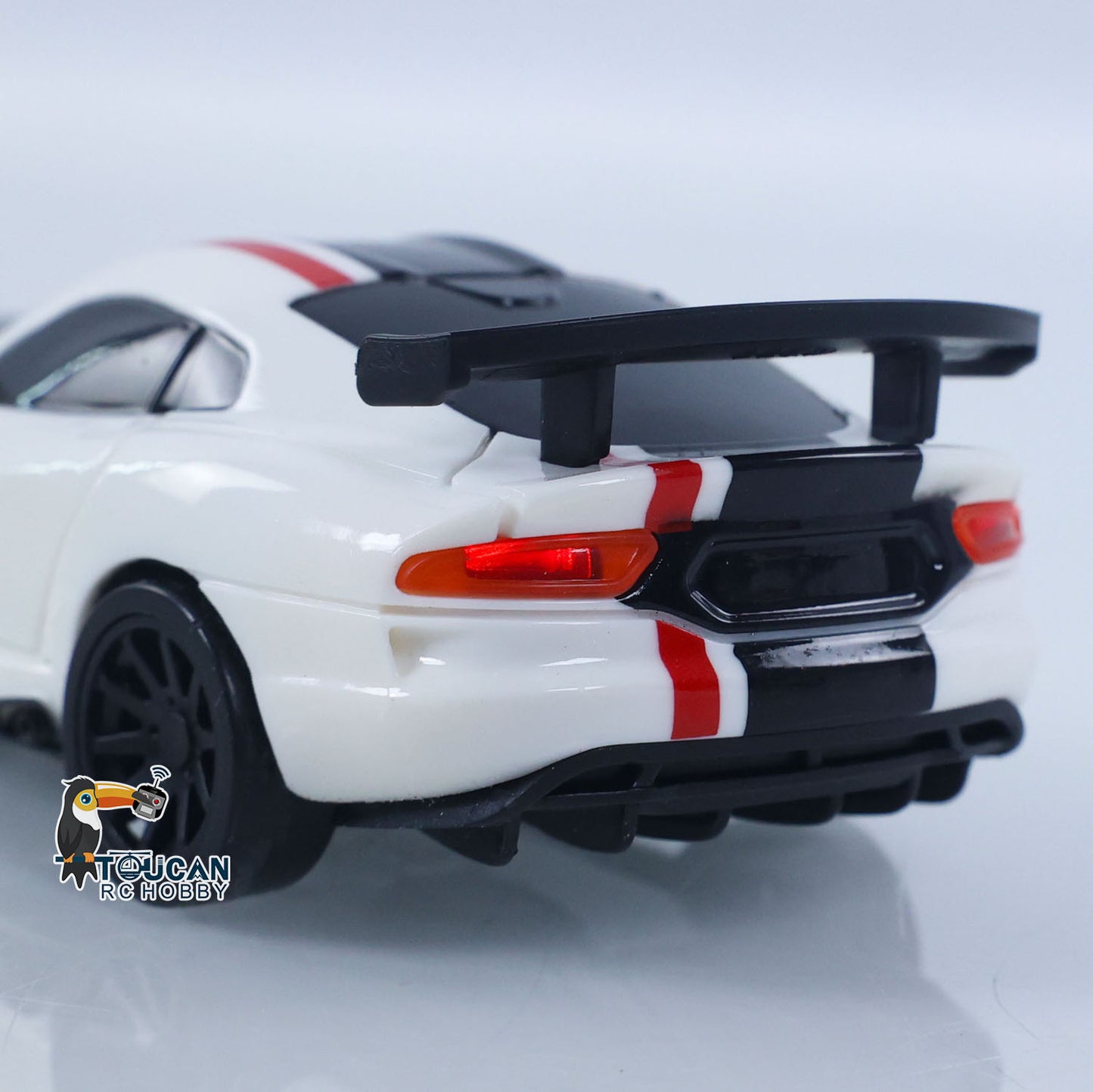 Fast Free Shipping 2.4G Remote Control Racing Car 4311G 1/43 High Speed Gyroscope RC Drift Vehicle 4WD Ready To Run Mini Car Toy Radio Battery