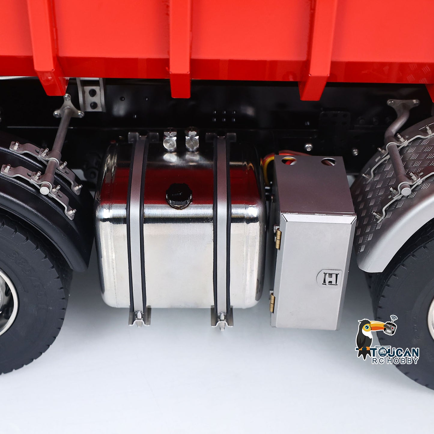1/14 Metal RC Dump Truck 1838 8X8 Roll On Off Dumper Hydraulic Tipper