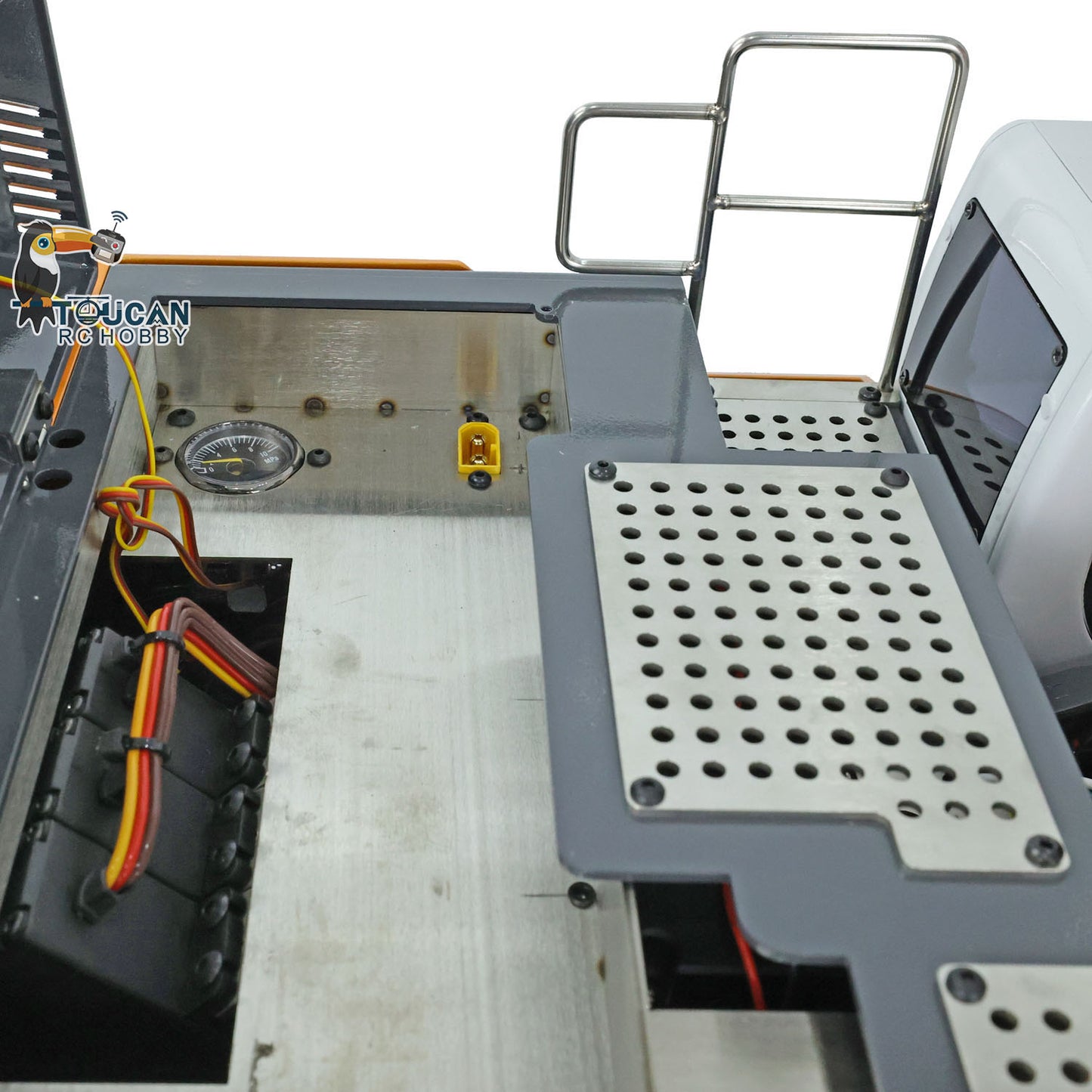 1:14 RC Hydraulic Digger Radio Control Metal Excavator L945 RTR Trucks Battery Transmitter Construction Vehicles Toys Model