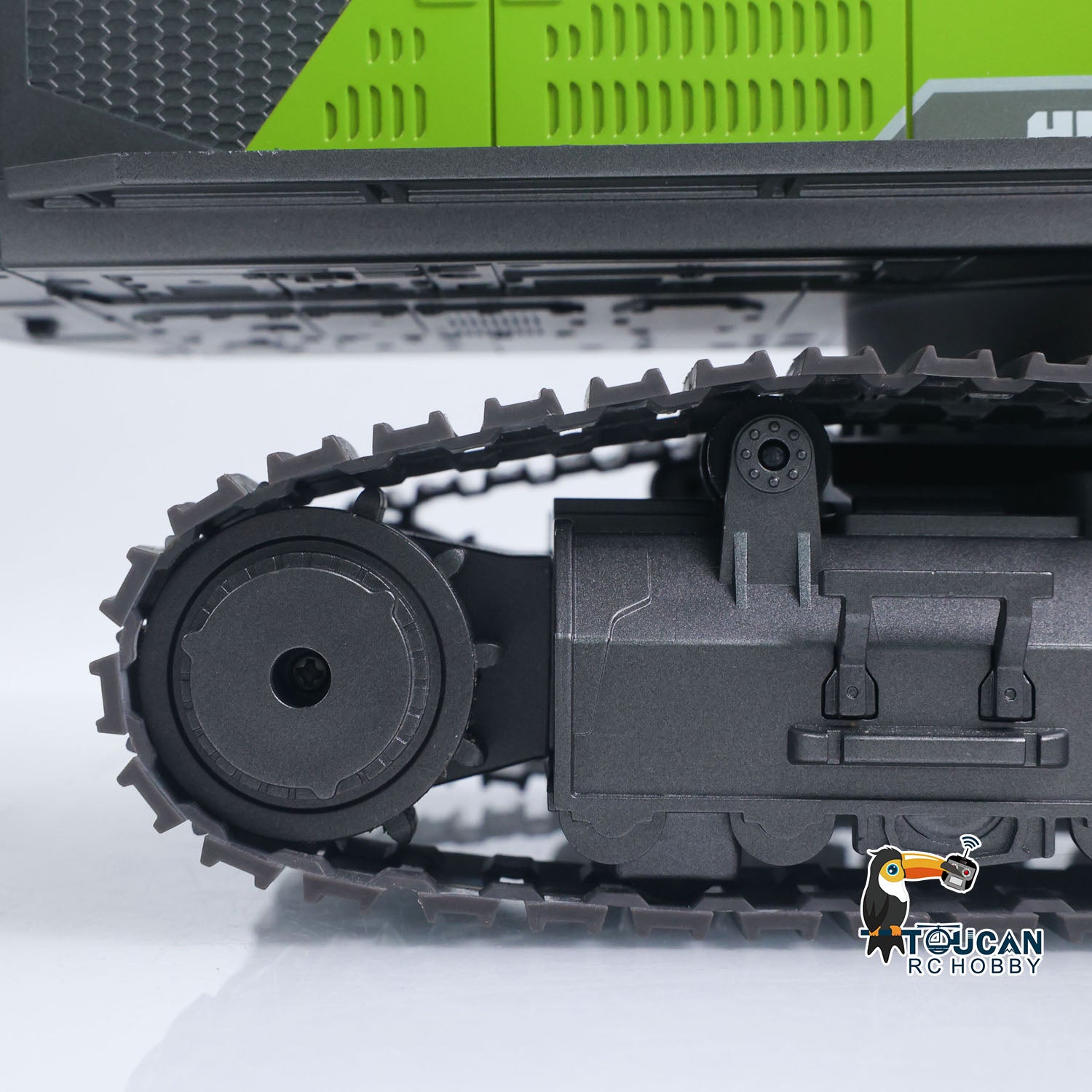 In Stock HUINA Plastic 1/14 Metal RC Excavator 1593 28CH 2.4Ghz