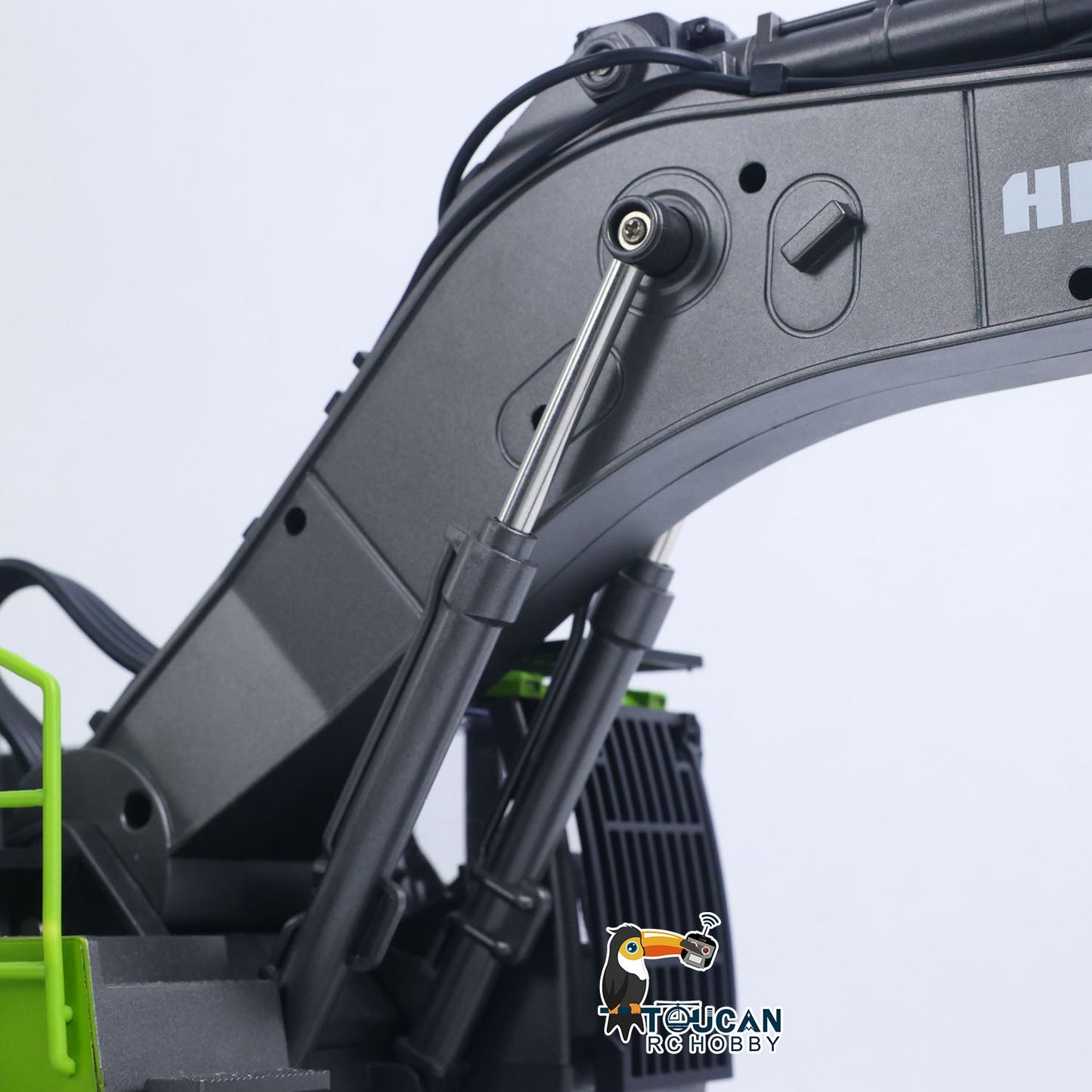 Fast Free Shipping for EU HUINA 1/14 593 Toys Model RC Excavator Car Gift Battery 2.4G Remote Control Digger Model