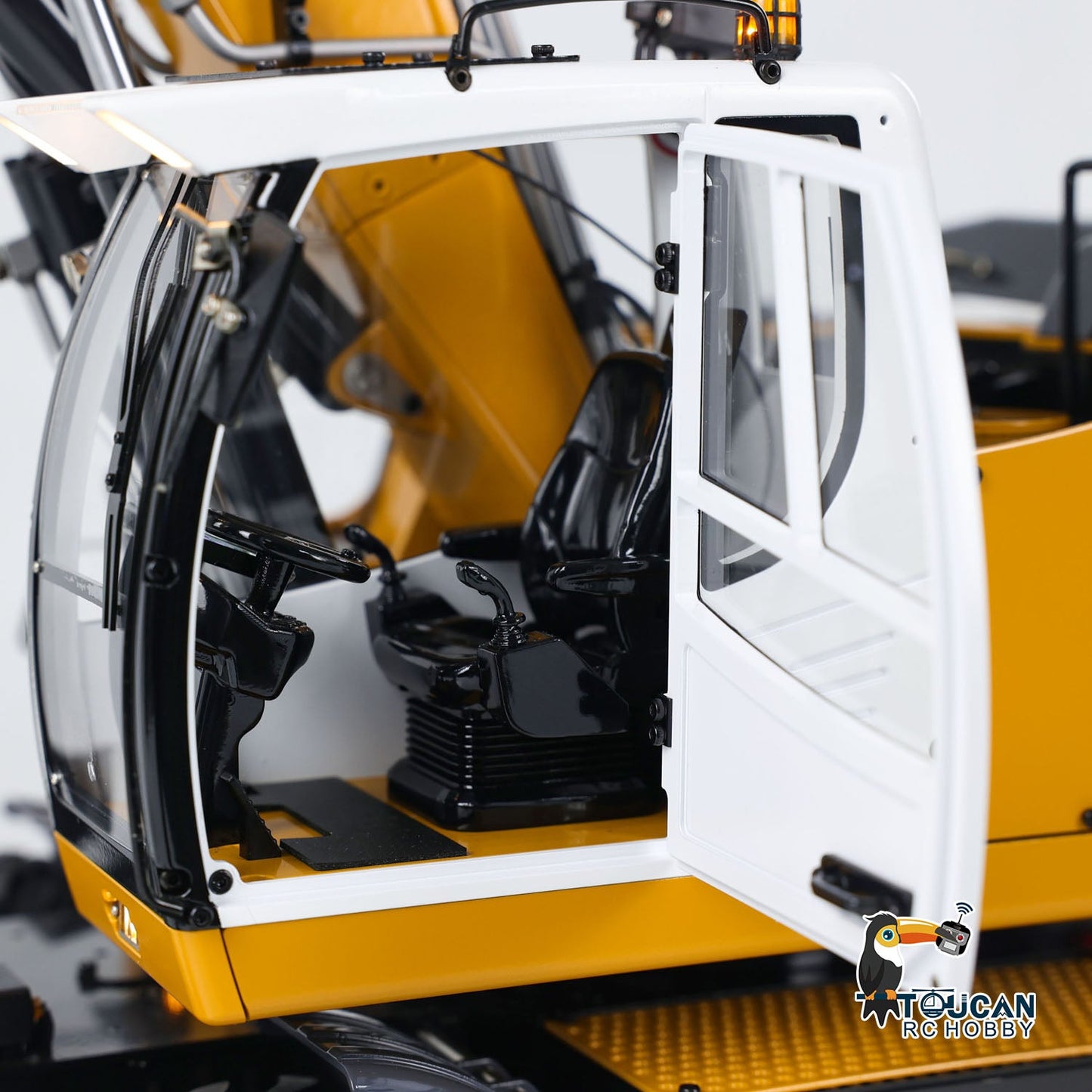 TOUCAN RC HOBBY MTModel 946-3 Metal 1/14 RC Hydraulic Excavator Grab 8-ways Reserving Valves Sound System Lights Ripper for Digger Model Enthusiasts