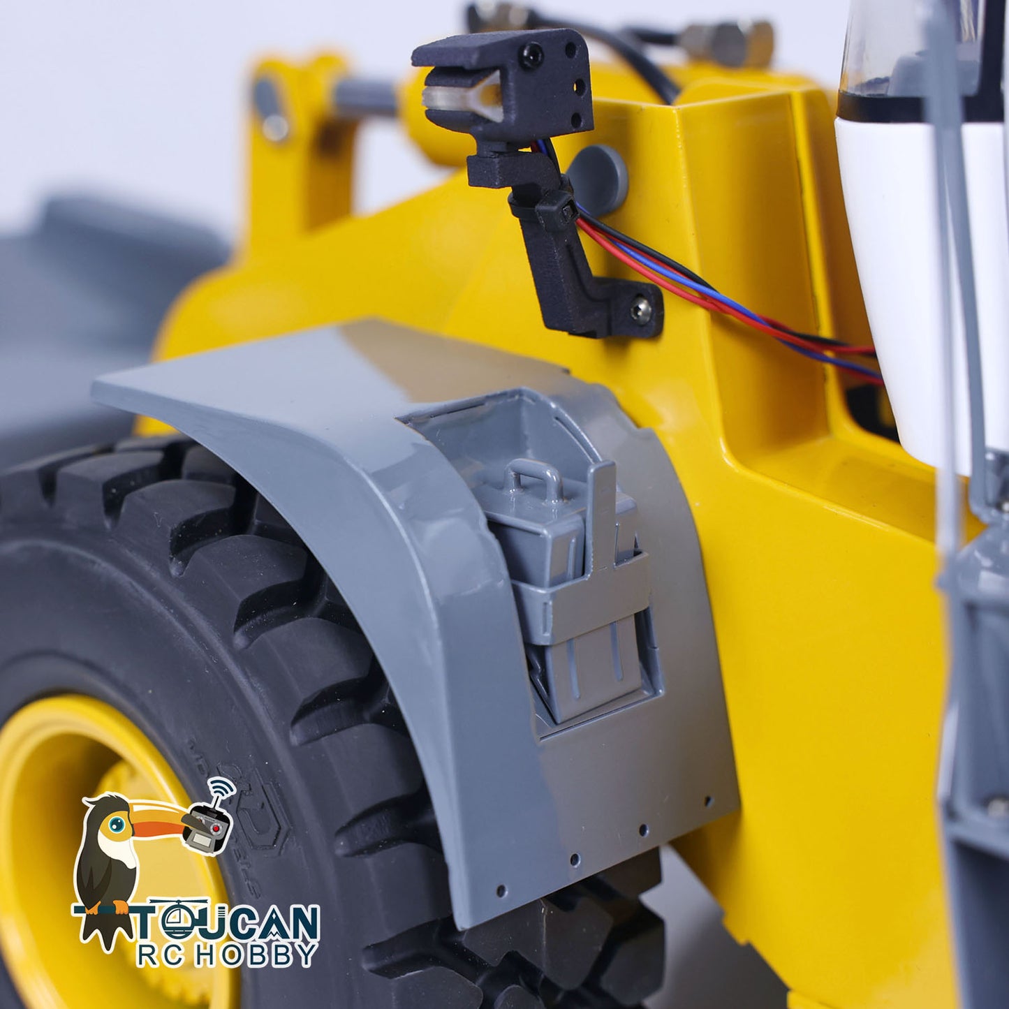 Toucanhobby 580 1/14 Metal RC PNP Hydraulic Wheel Loader 2 Speed Gearbox Reduction Axle I6S Controller Light Sound for Collectors