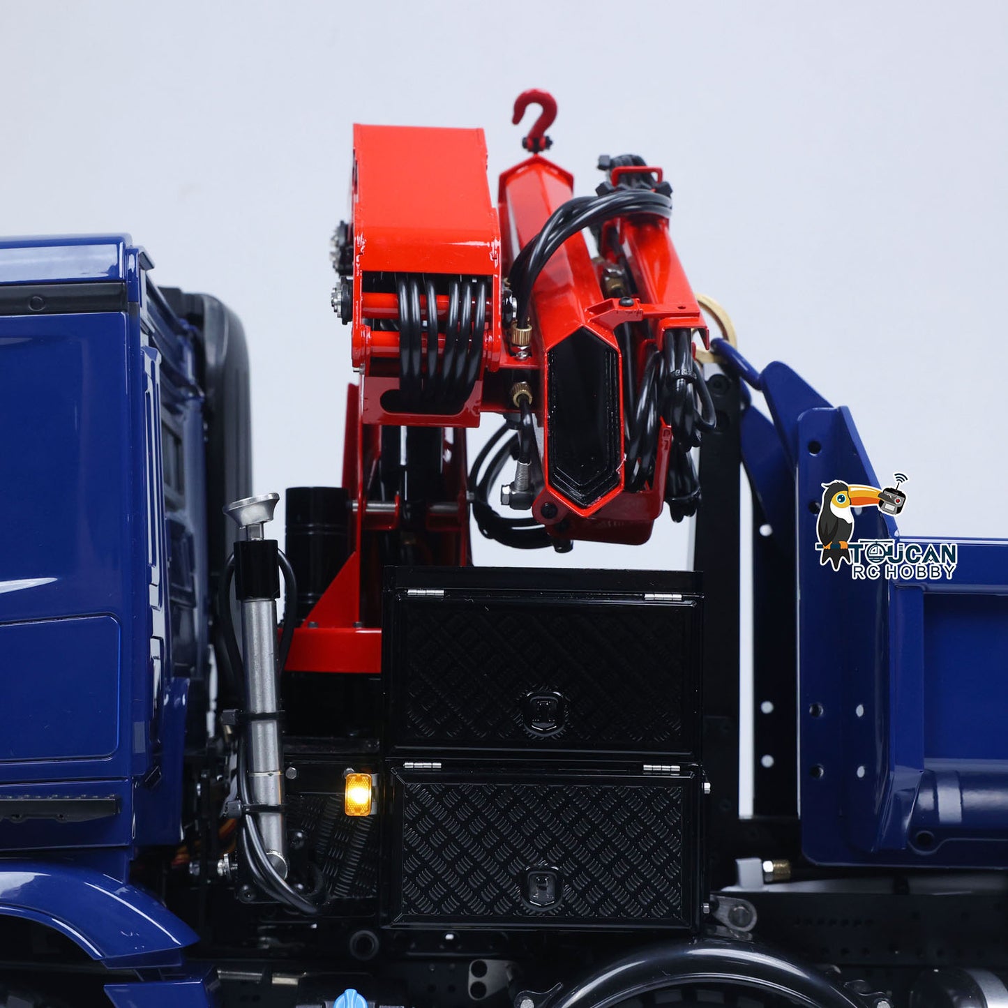 1/14 LESU RC 8x8 RTR Painted and Assembled Metal Hydraulic Crane Dumper Tipper Truck Sound Light System ECS Motor