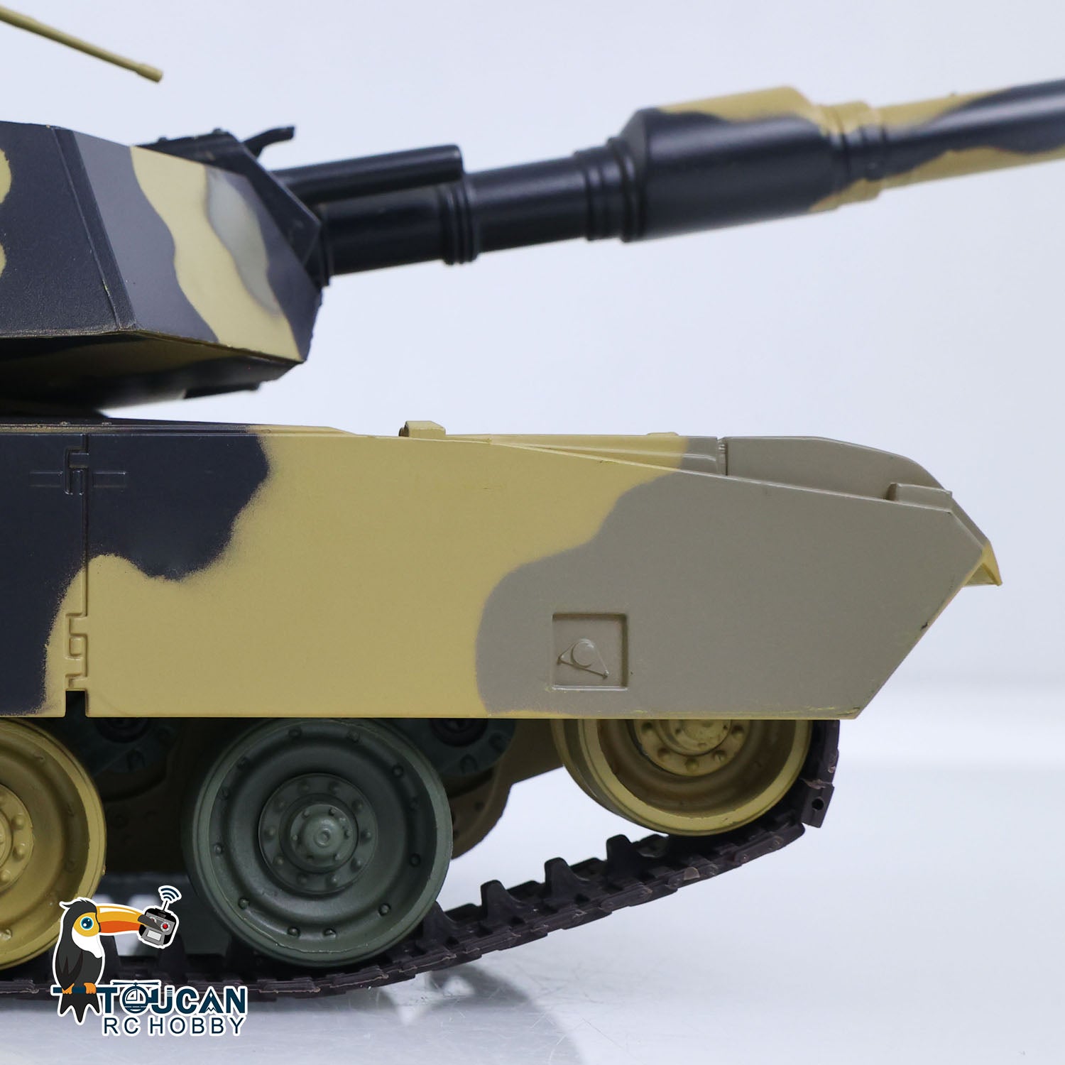 TOUCAN RC HOBBY Heng Long 1/24 RC Tank Abrams M1A2 3816-2 2.4G Remote