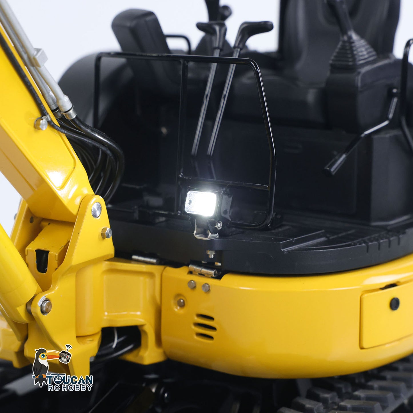 LESU PC30 1/14 Metal RC Hydraulic Excavator B0003 RTR 6CH Reversing Valve Mini Digger Brushless Rotary Drive Motor FlySky ST8 Controller Light System